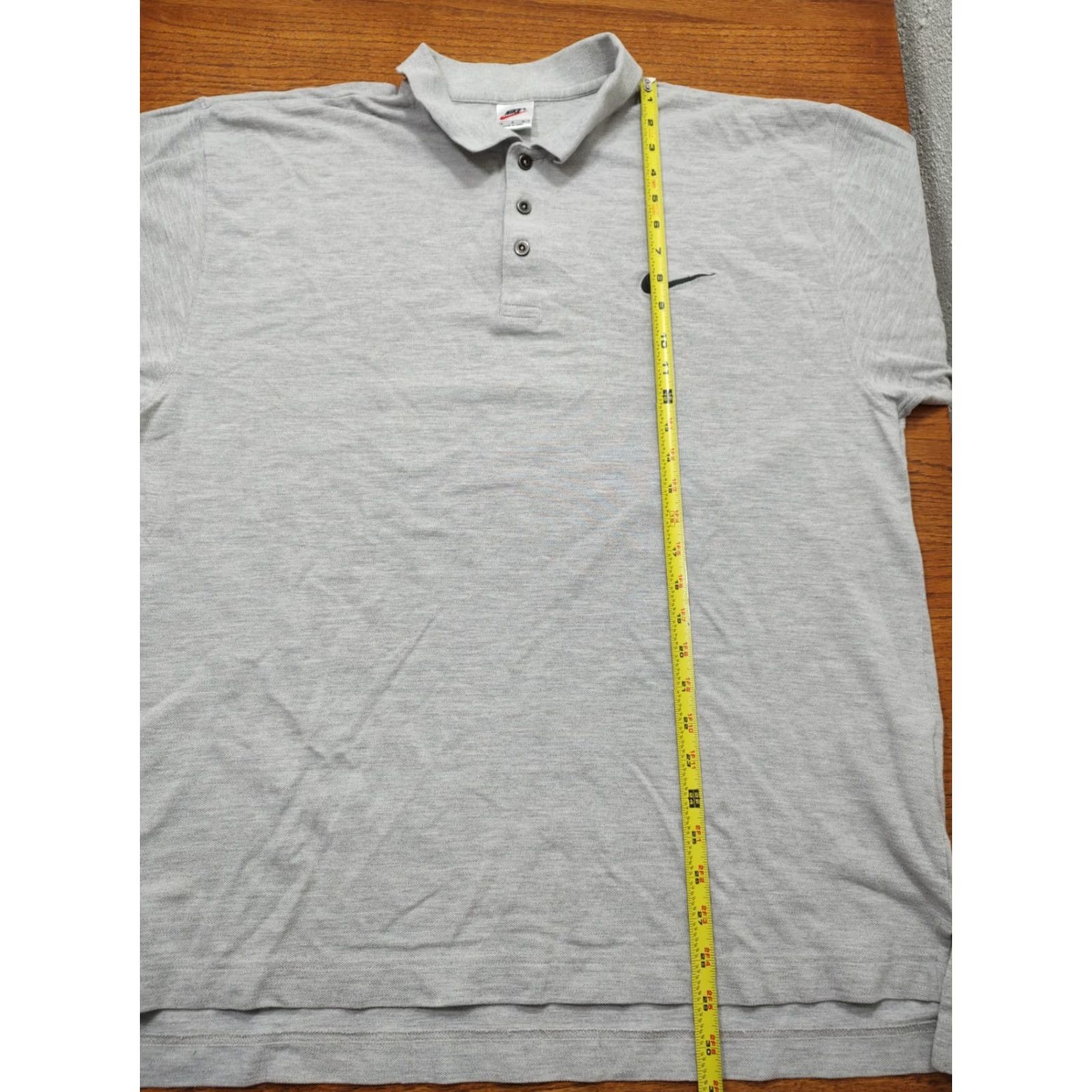 Nike VINTAGE Nike Polo Shirt Mens L Gray Short Sleeve Embroidered Swoosh 90s Sports Golf Polo Clothing Casual Activewear Shirt Mens Size US L / EU 52-54 / 3 - 7 Thumbnail