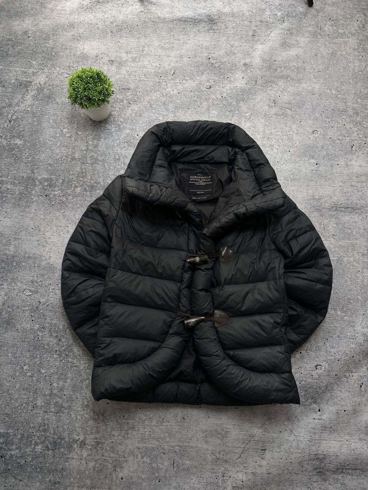 Allsaints Allsaints Designer Archive Down Puffer Luxury Women Casual Size S / US 4 / IT 40 - 2 Thumbnail