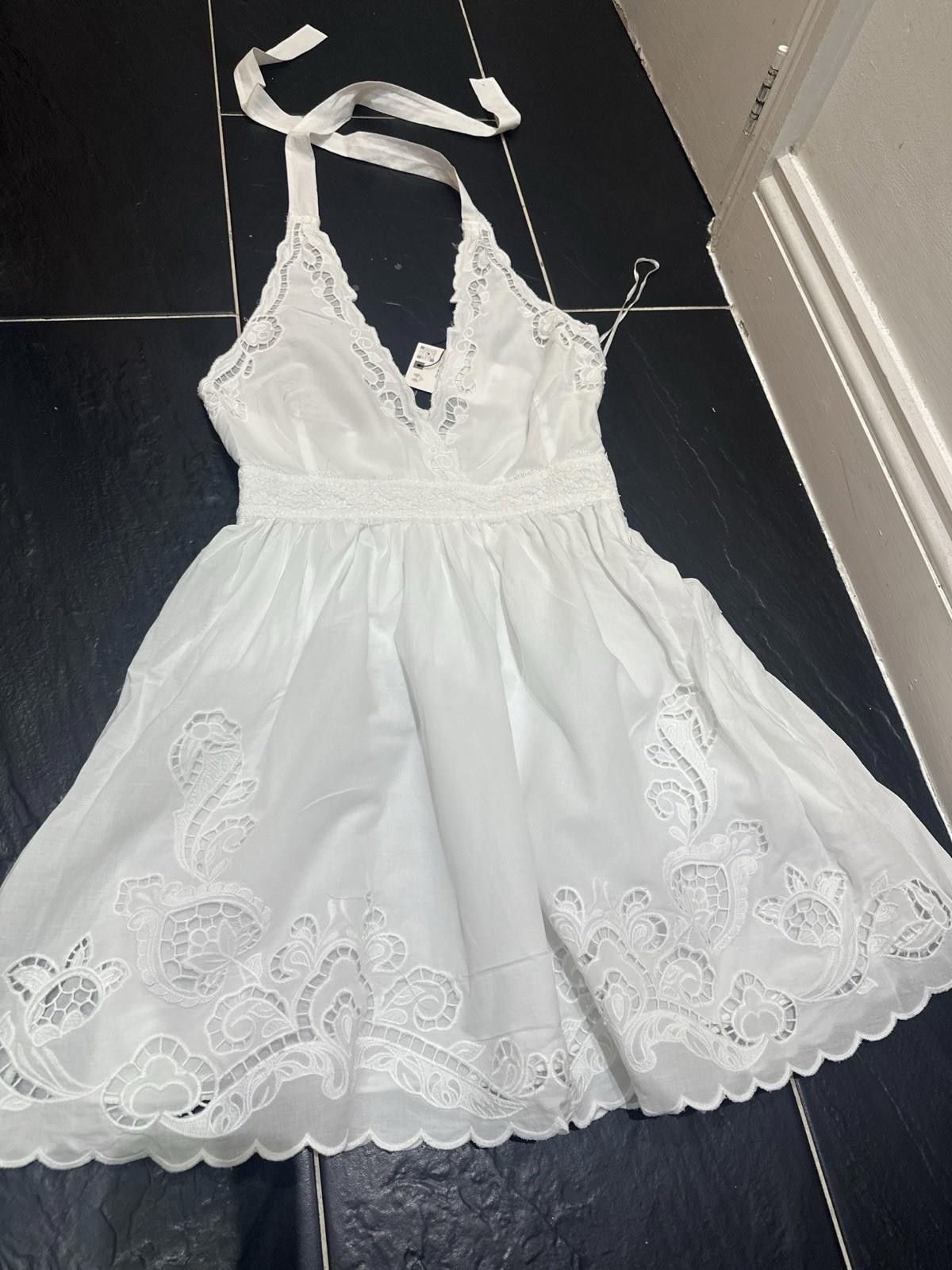 Zara Zara Cotton Short Embroided Dress Size S / US 4 / IT 40 - 3 Thumbnail