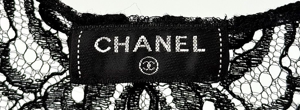 Chanel Chanel - Karl Lagerfeld - SS16 - Seoul - Lace - Patch- Top Size XS / US 0-2 / IT 36-38 - 18 Thumbnail
