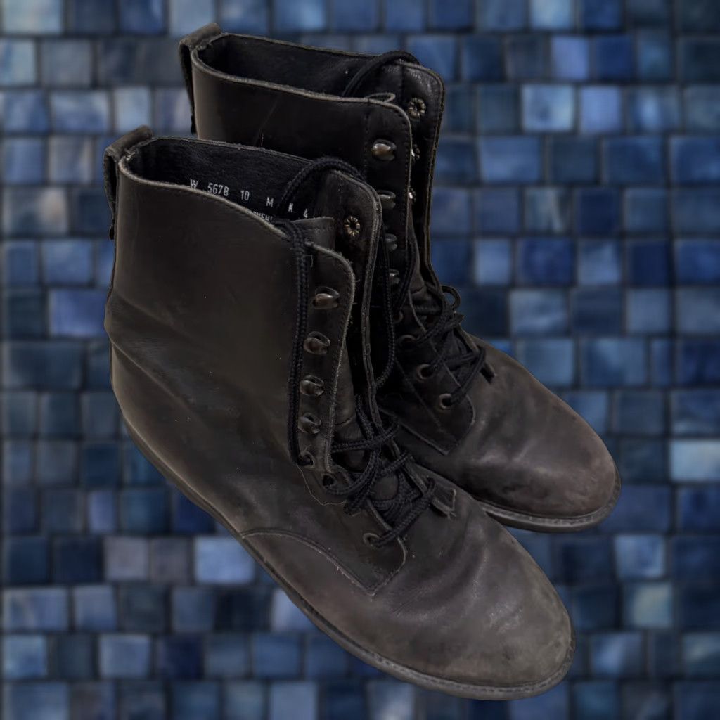 Rockport VINTAGE Rockport Leather Boots Lace Up womens Black 10 Combat Morflex Vibram 90s City Biker Comfort Boots Women Size US 10 / IT 40 - 1 Thumbnail