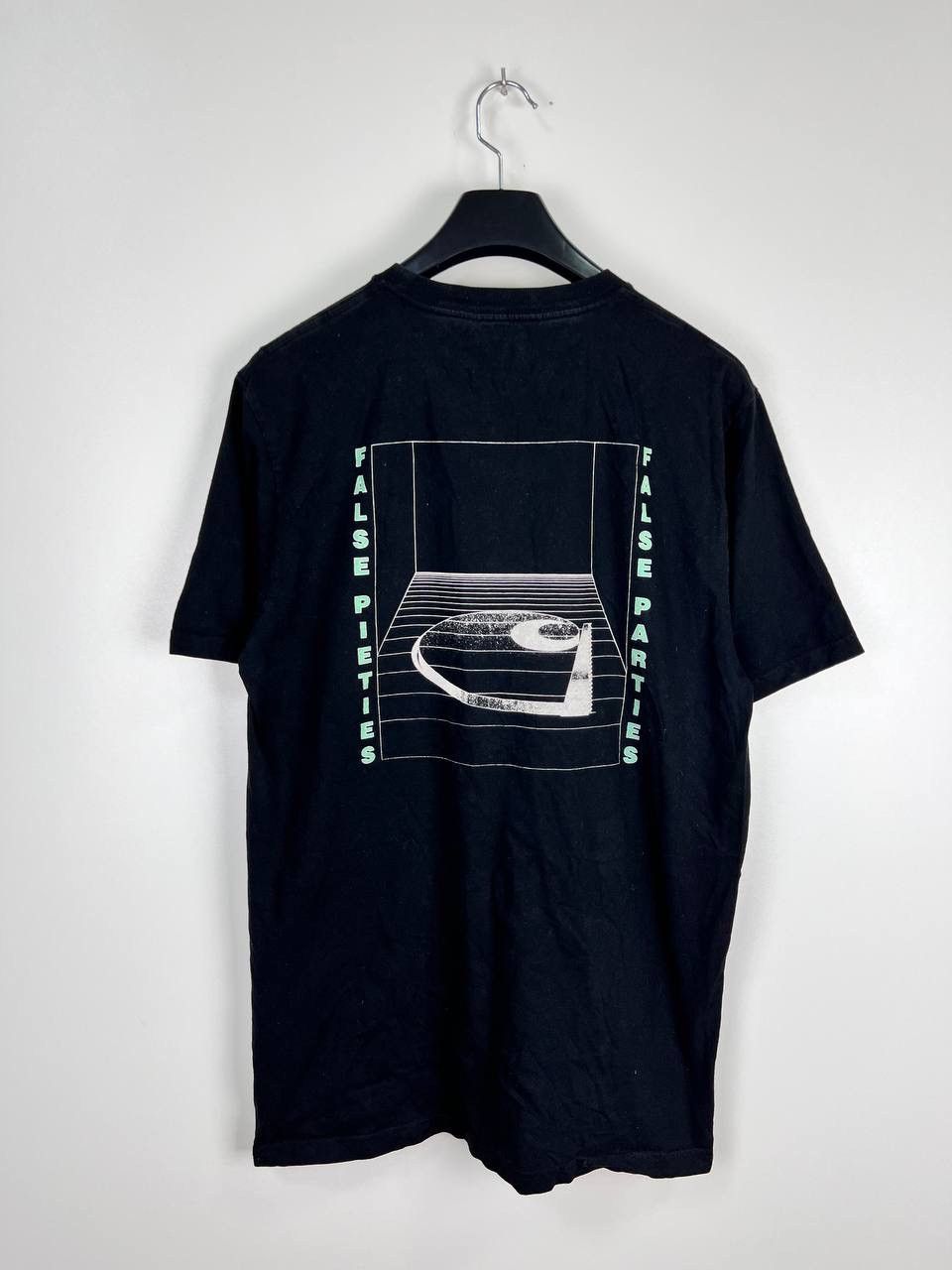 Other Carhartt WIP streetwer t-shirts size L Size US L / EU 52-54 / 3 - 2 Thumbnail