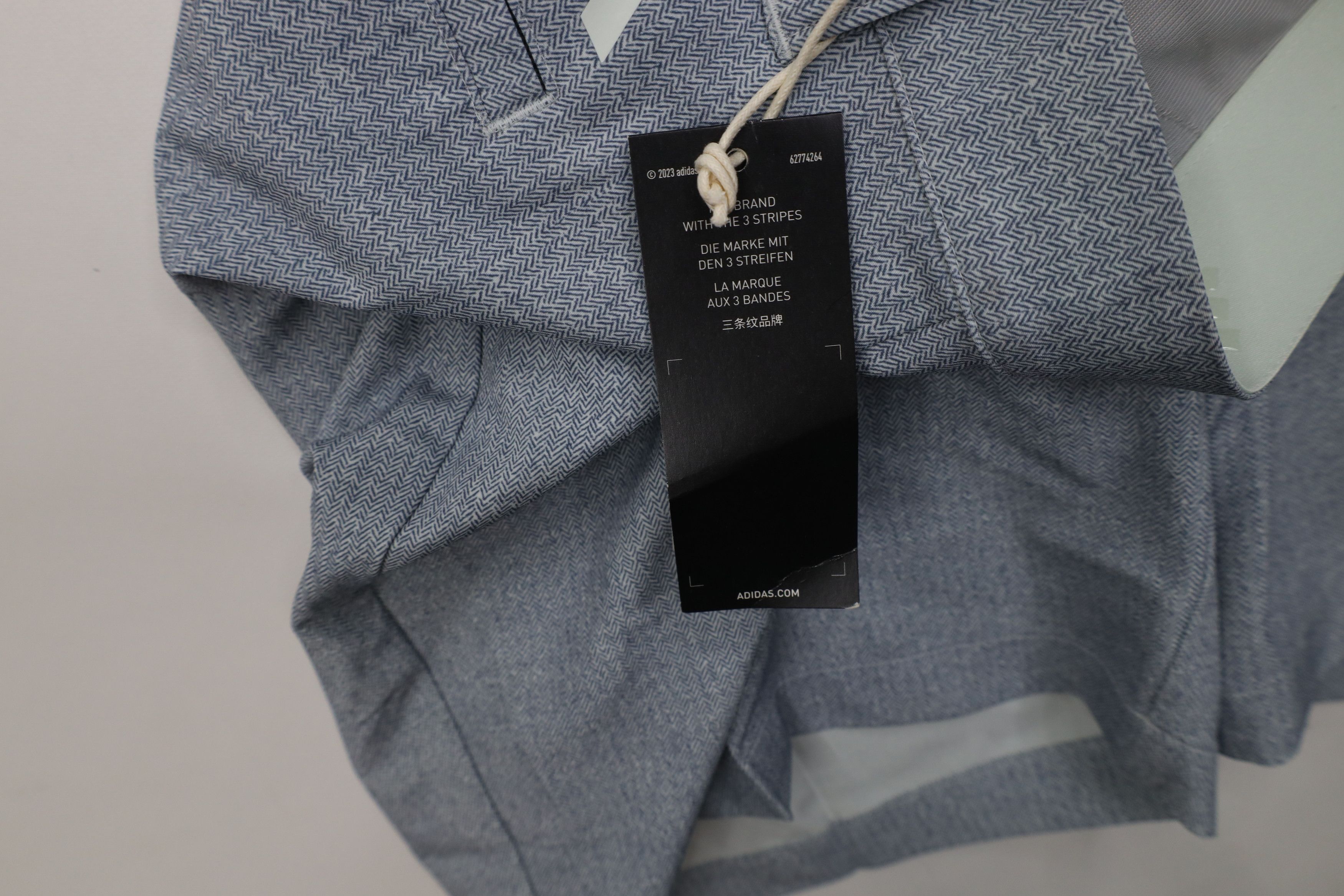 Adidas Deadstock Vintage Y2K Adidas Golf Herringbone Golfing Shorts Size US 38 / EU 54 - 10 Thumbnail