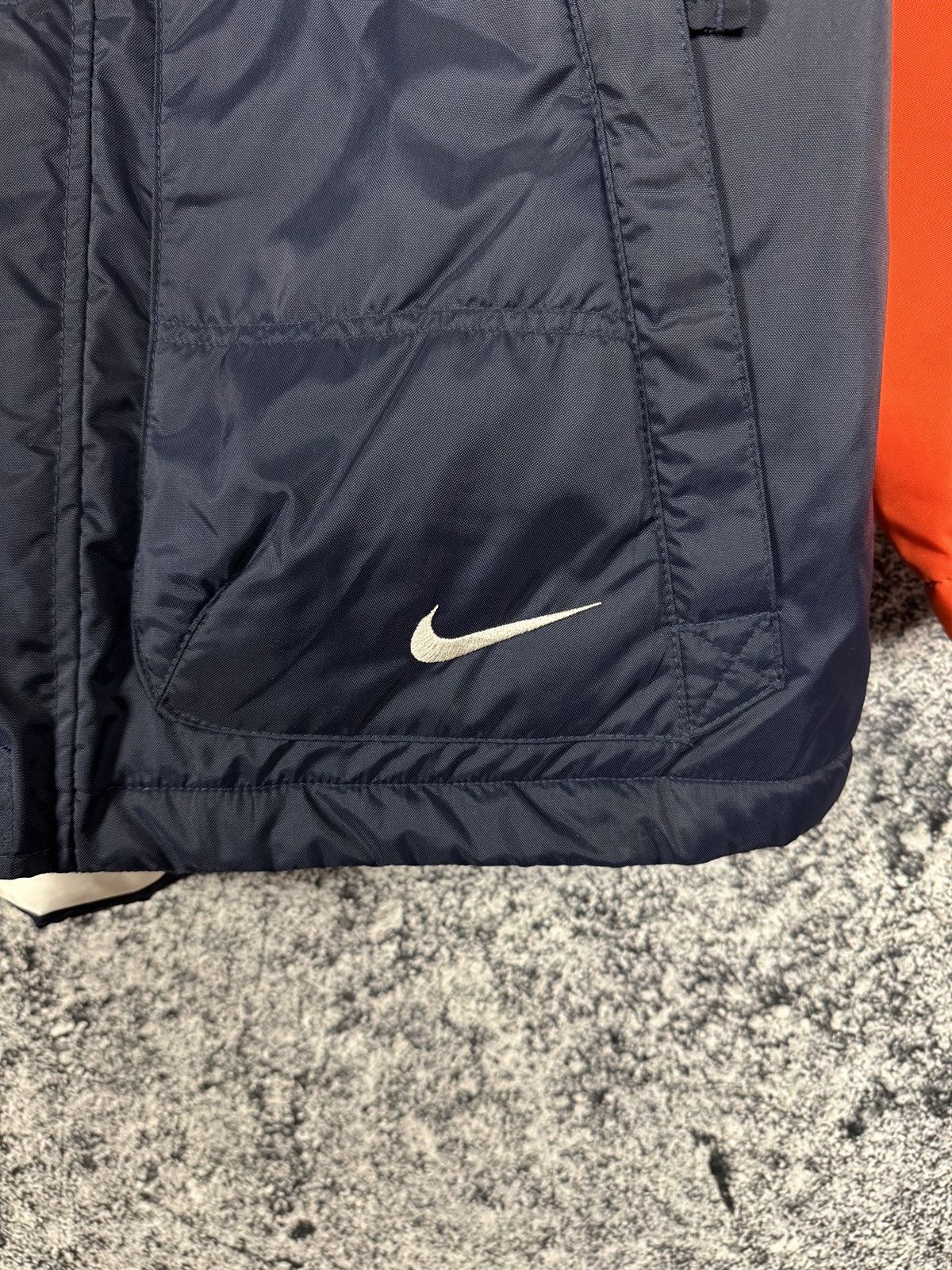 Nike Men’s Nike Vintage Jacket Retro 90s Big Swoosh Logo Size L Size US L / EU 52-54 / 3 - 7 Thumbnail
