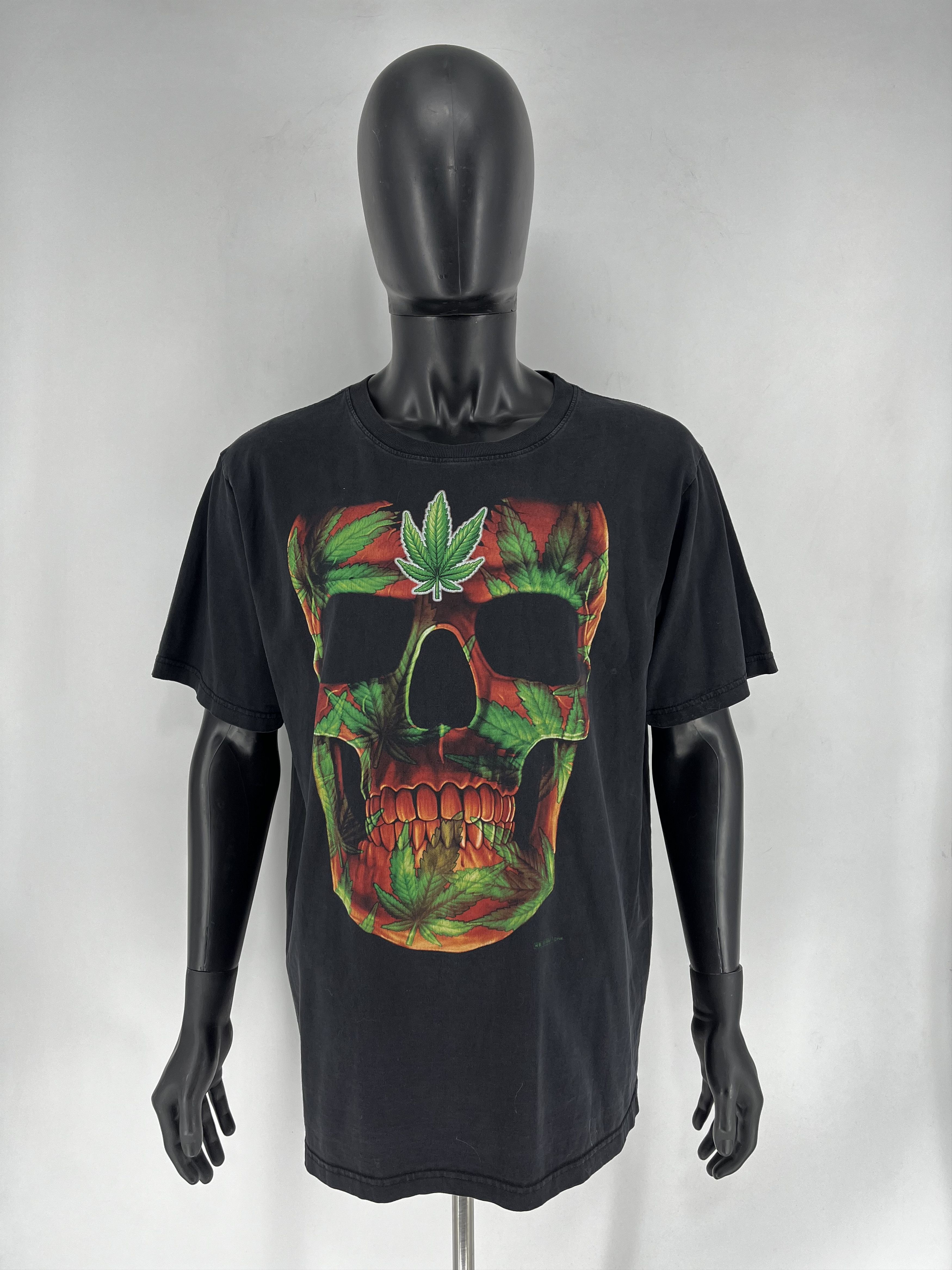 Band Tees Vintage 90s Skull Marijuana Hill Fashion Bandtees Size US XL / EU 56 / 4 - 3 Thumbnail