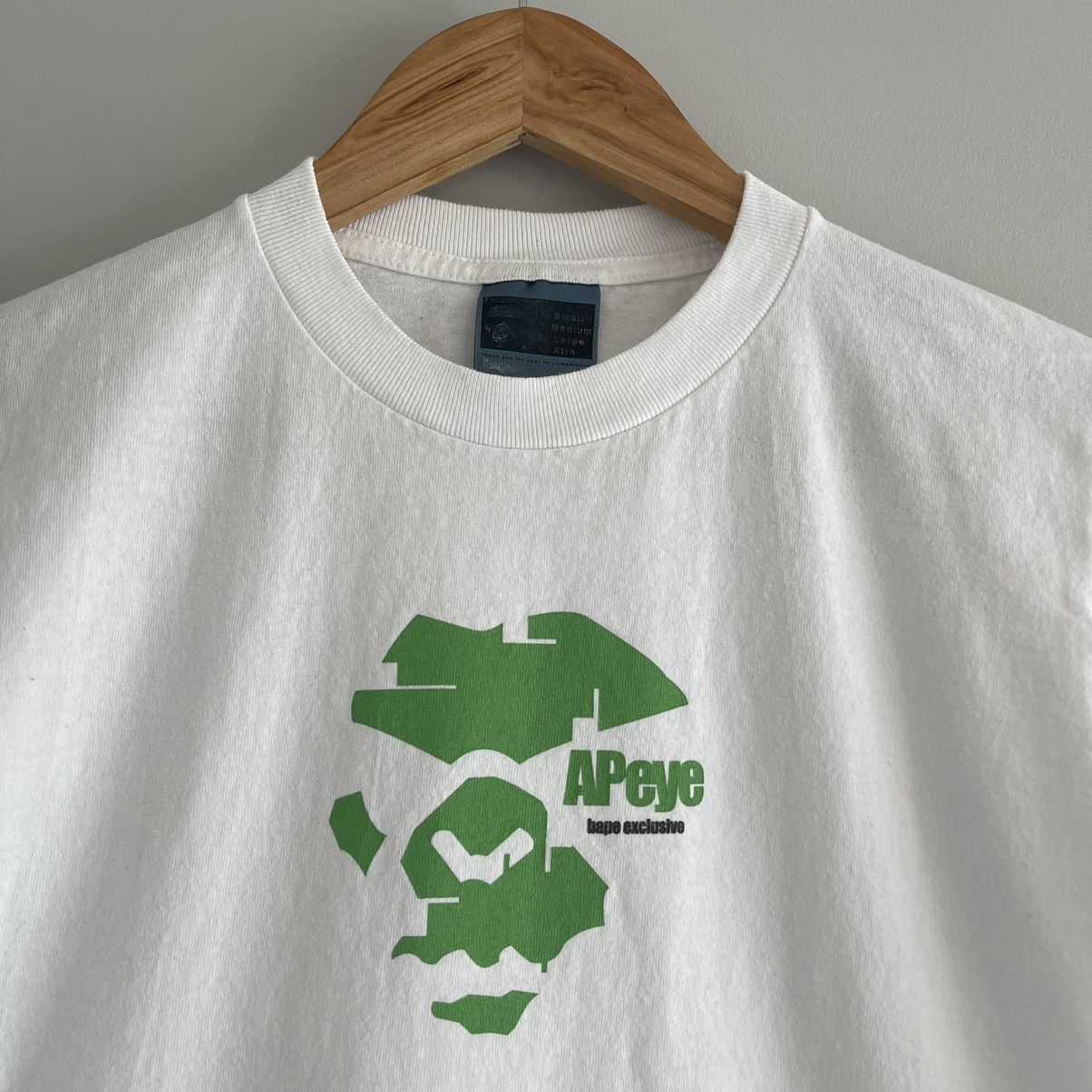 Bape × Futura × Kaws 1/30 RARE Bape x Kaws x more Popeye Angry Ape Collage Tee Size US S / EU 44-46 / 1 - 1 Thumbnail