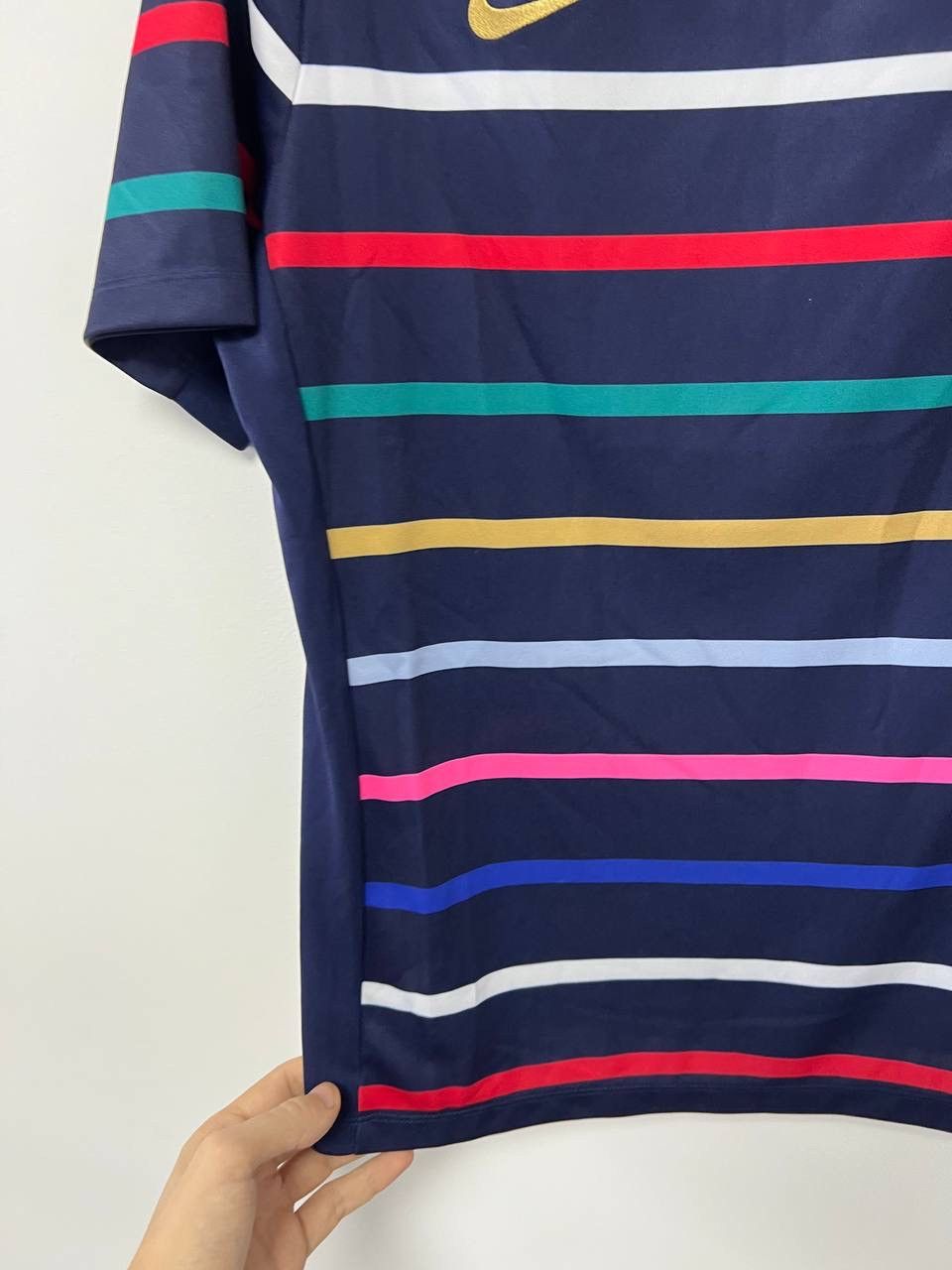 Nike France 2024/2025 Pre match Football Shirt Mailot Nike M Size US M / EU 48-50 / 2 - 8 Thumbnail