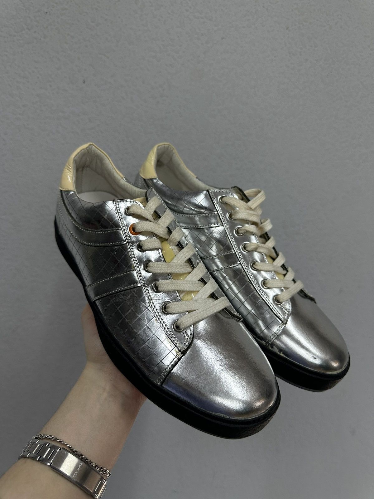Hugo Boss Vintage Streetwear Hugo Boss Sneakers Y2K Avantgarde Shoes Size US 7 / EU 40 - 2 Thumbnail