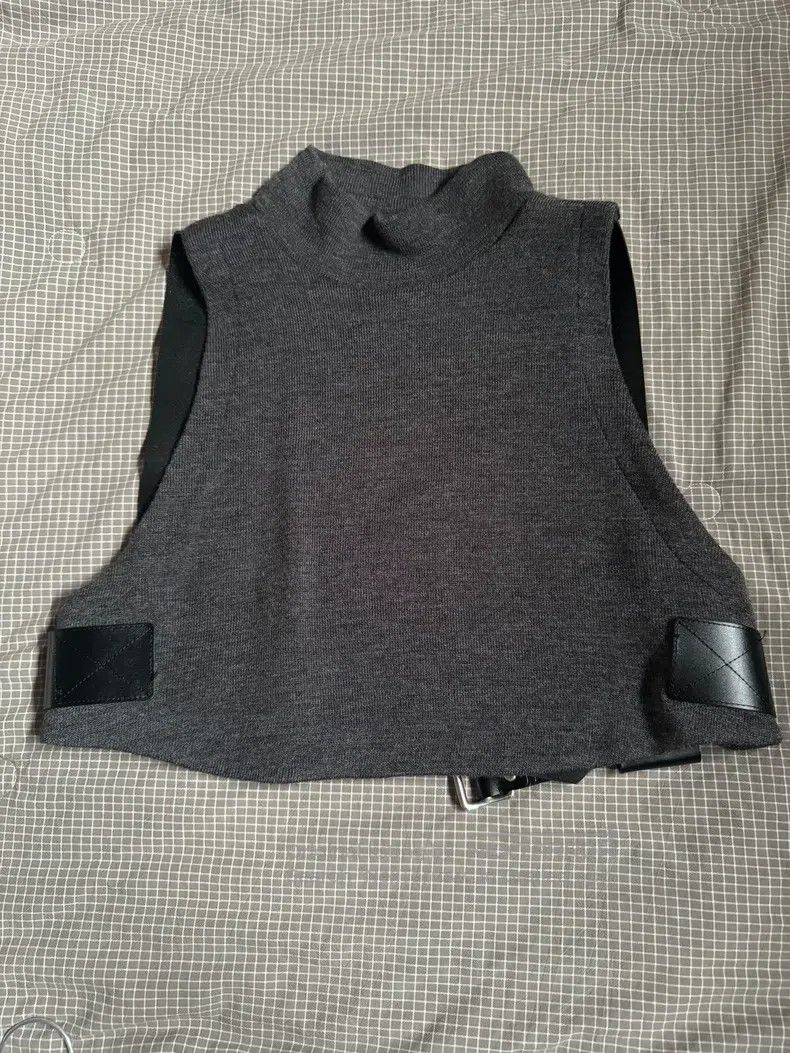 Comme des Garcons Comme Des Garcons Grey Sleeveless Backless Knit Belted Ves Size M / US 6-8 / IT 42-44 - 1 Thumbnail