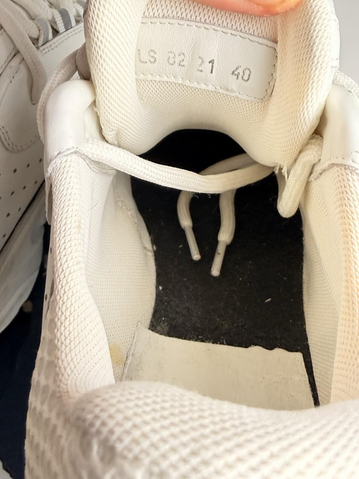 Dior Dior B22 Sneakers White & Light Blue Mesh SZ 40 (US 7) Size US 7 / EU 40 - 4 Thumbnail