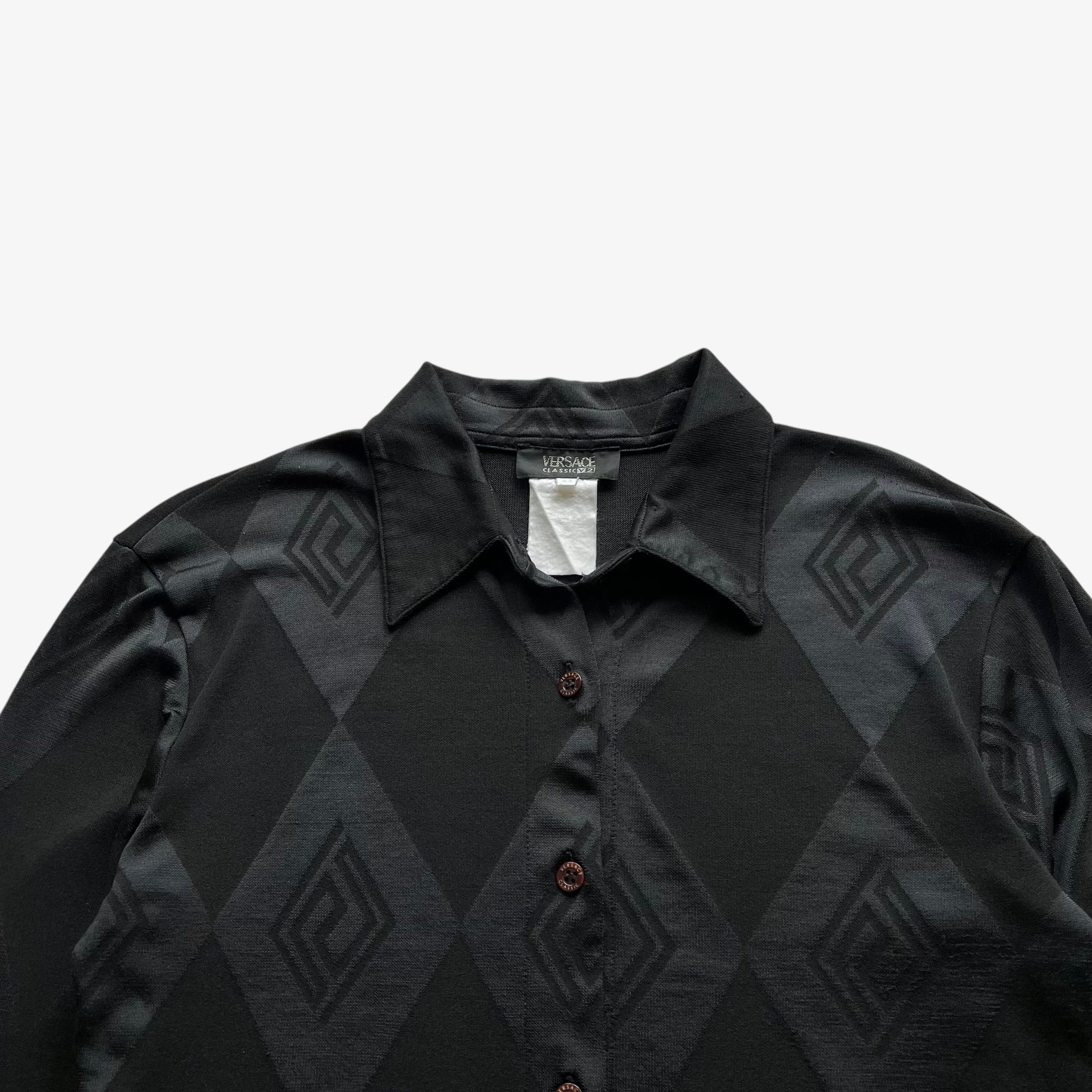Versace Vintage 90s Women's Versace Classic V2 Geometric Print Shirt Size S / US 4 / IT 40 - 4 Thumbnail