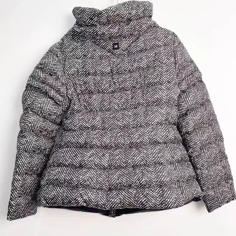 Max Mara Black and White Texture Puffer Jacket