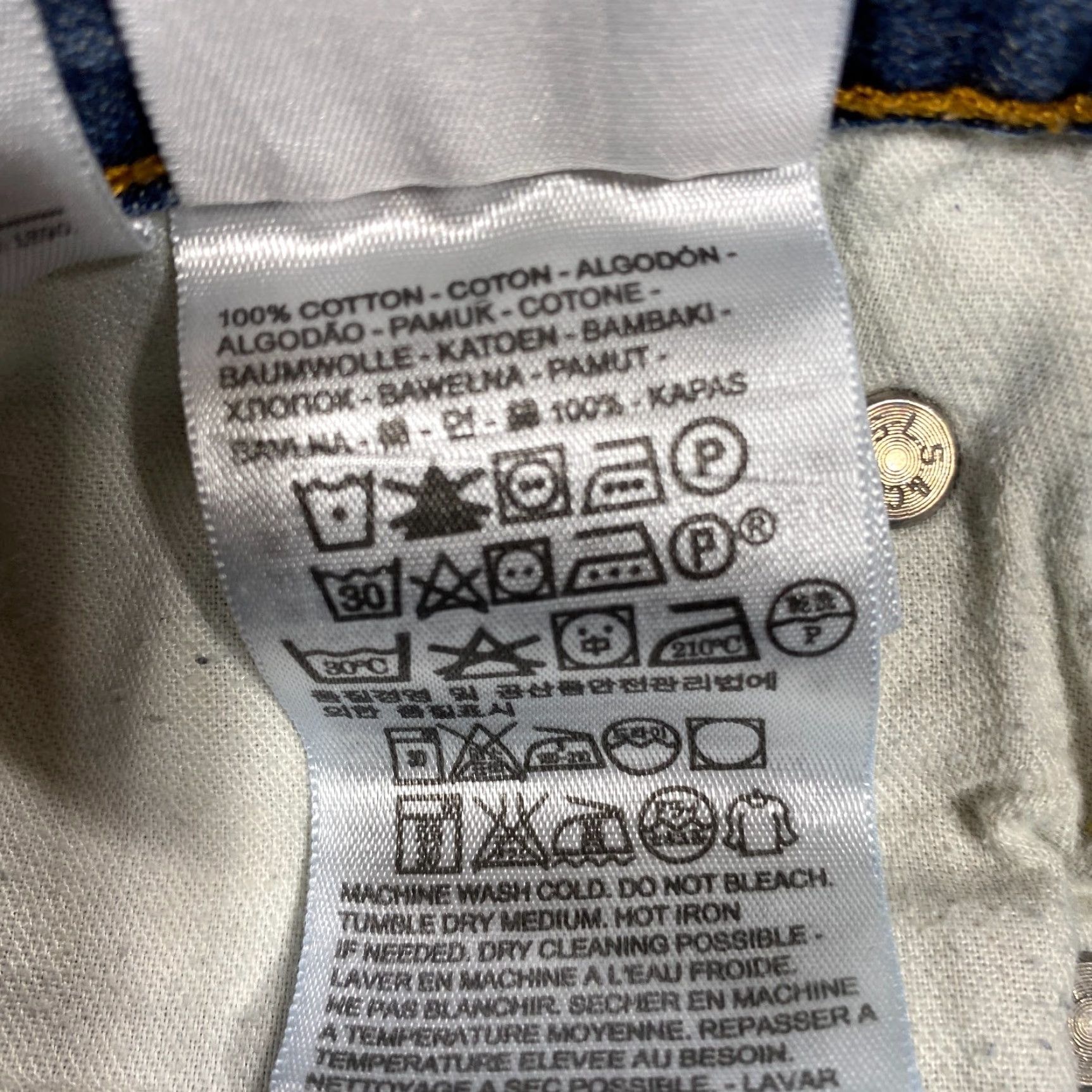 Levi's Levis 514 Cut Off Shorts Denim Blue 31 Women Distressed Daisy Duke Biker 80s 90s Western Casual Party/Cocktail Womens Elevate Searchability Size 24" / US 00 / IT 34 - 5 Thumbnail