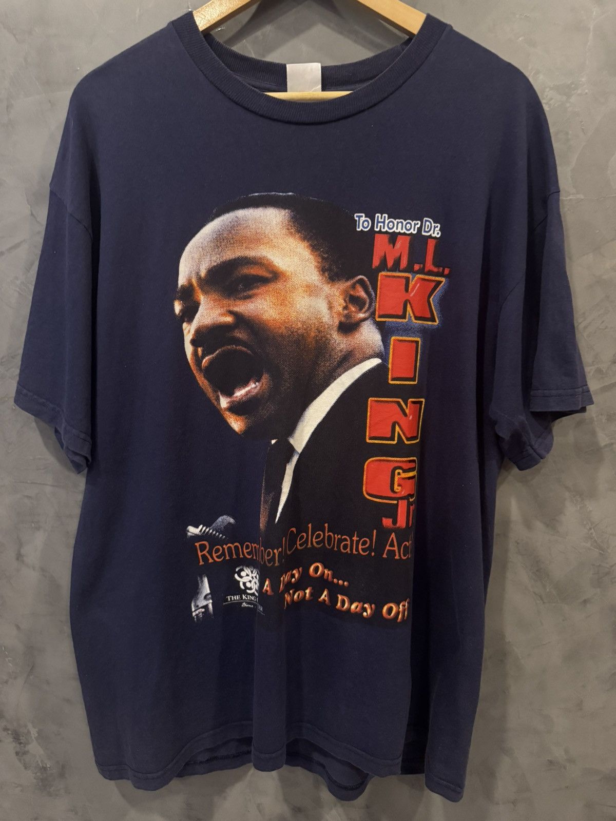 Fruit Of The Loom × Other × Vintage Vintage Martin Luther King T-Shirt Size US XL / EU 56 / 4 - 1 Thumbnail