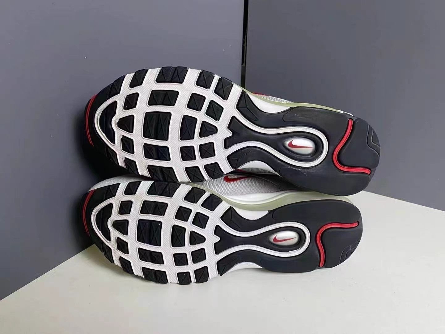 Nike Nike Air Max 97 Silver Bullet K15 Size US 13 / EU 46 - 8 Thumbnail