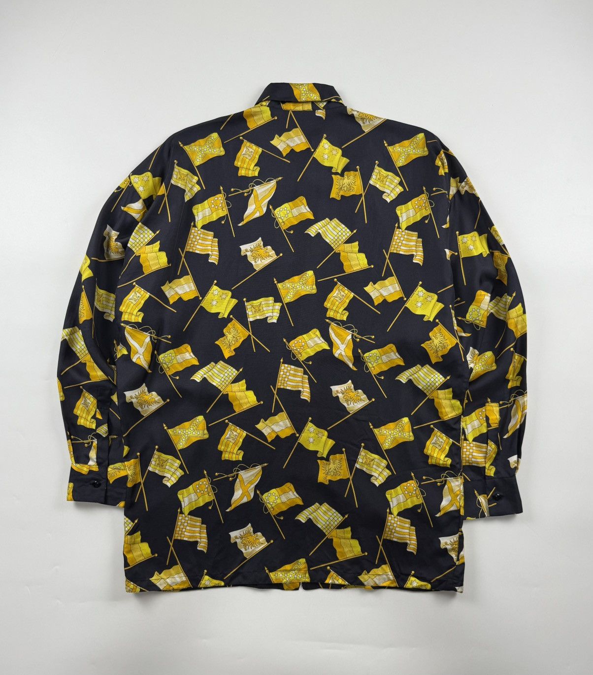Versace Gianni Versace 1993 Flag Print Silk Shirt Size US XL / EU 56 / 4 - 2 Thumbnail