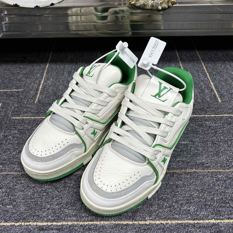 Louis Vuitton Louis Vuitton Trainer Low-Top Sneakers in White Green 0079 Size US 5 / EU 37 - 1 Thumbnail
