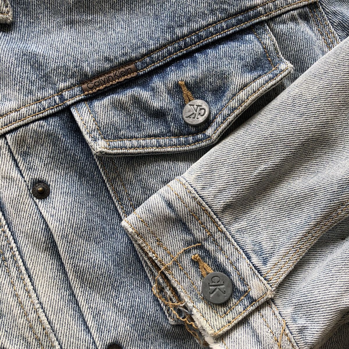 Calvin Klein CKJ Calvin Klein Jeans Distressed Denim Jacket Size US M / EU 48-50 / 2 - 8 Thumbnail