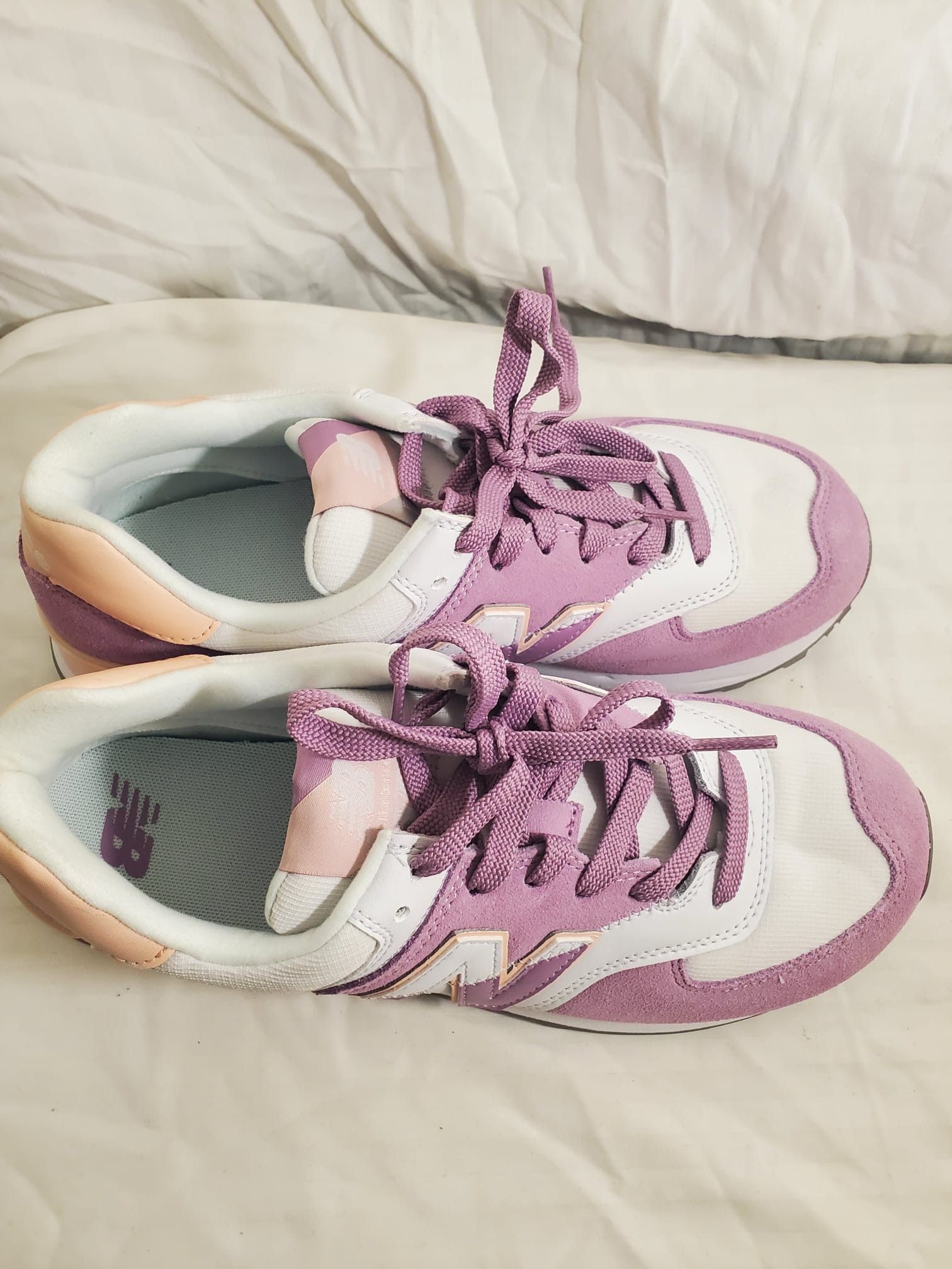 New Balance Women New Balance Sneakers Size US 10 / IT 40 - 1 Thumbnail
