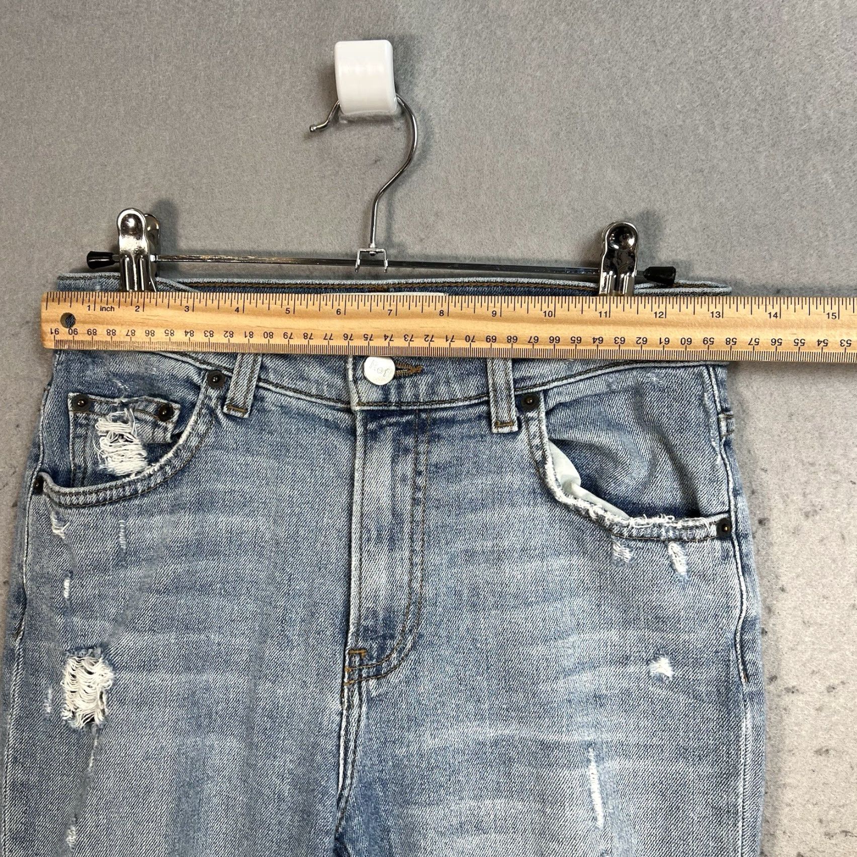 Reformation VINTAGE Reformation Jeans Womens Size 25 Blue Distressed Raw Hem Denim Tapered Leg Jeans Womens 25 Blue Distressed Denim Size 42" / US 20 - 3 Thumbnail