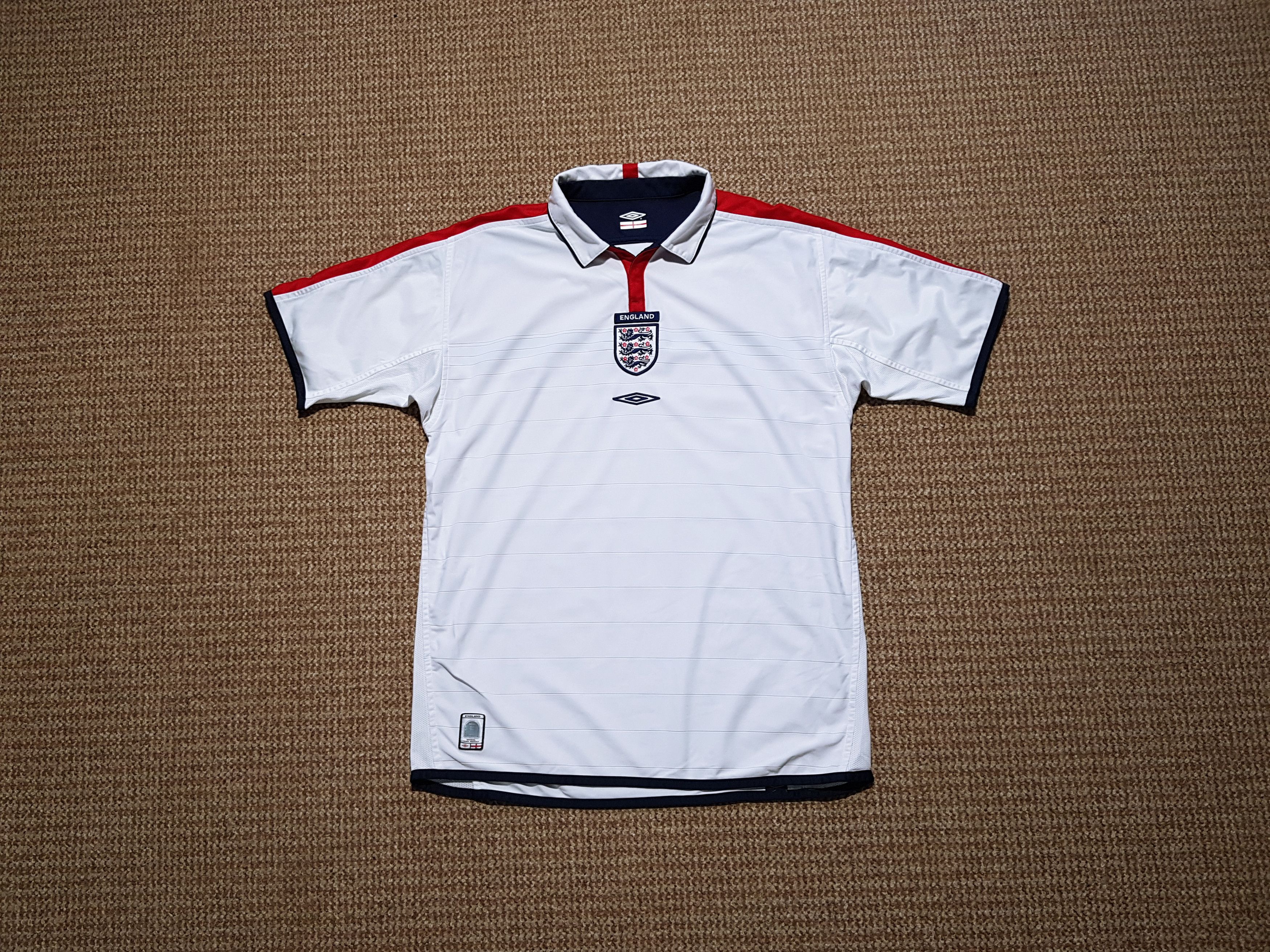 Umbro Umbro England Soccer Jersey 2003 Reversible Home National L Size US L / EU 52-54 / 3 - 1 Thumbnail