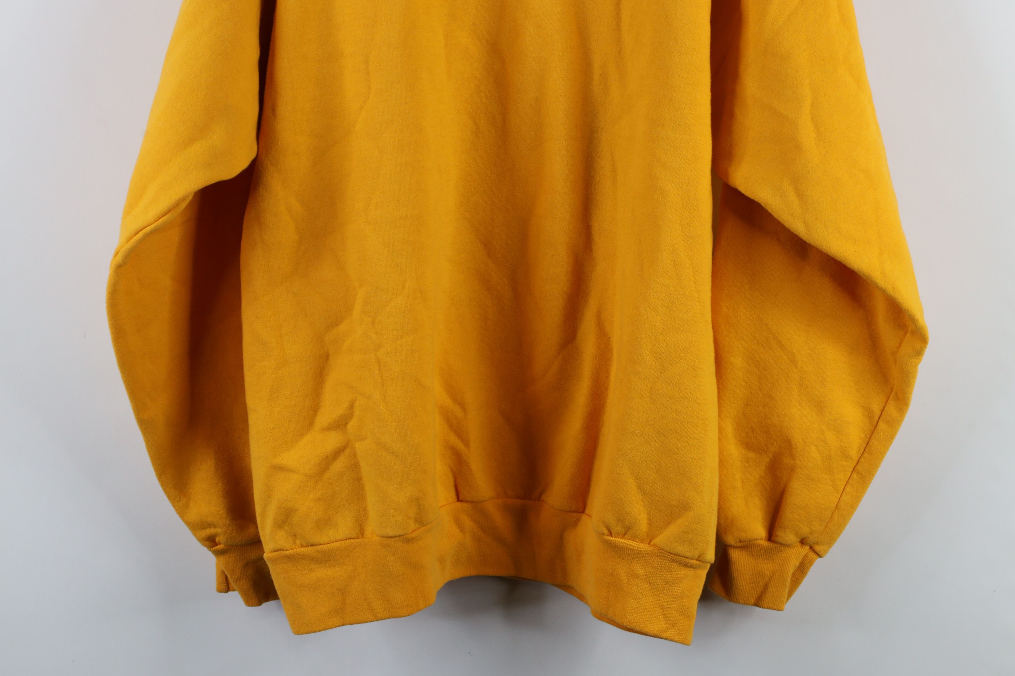 Vintage Vintage 90s Streetwear Faded Blank Crewneck Sweatshirt Size US L / EU 52-54 / 3 - 11 Thumbnail