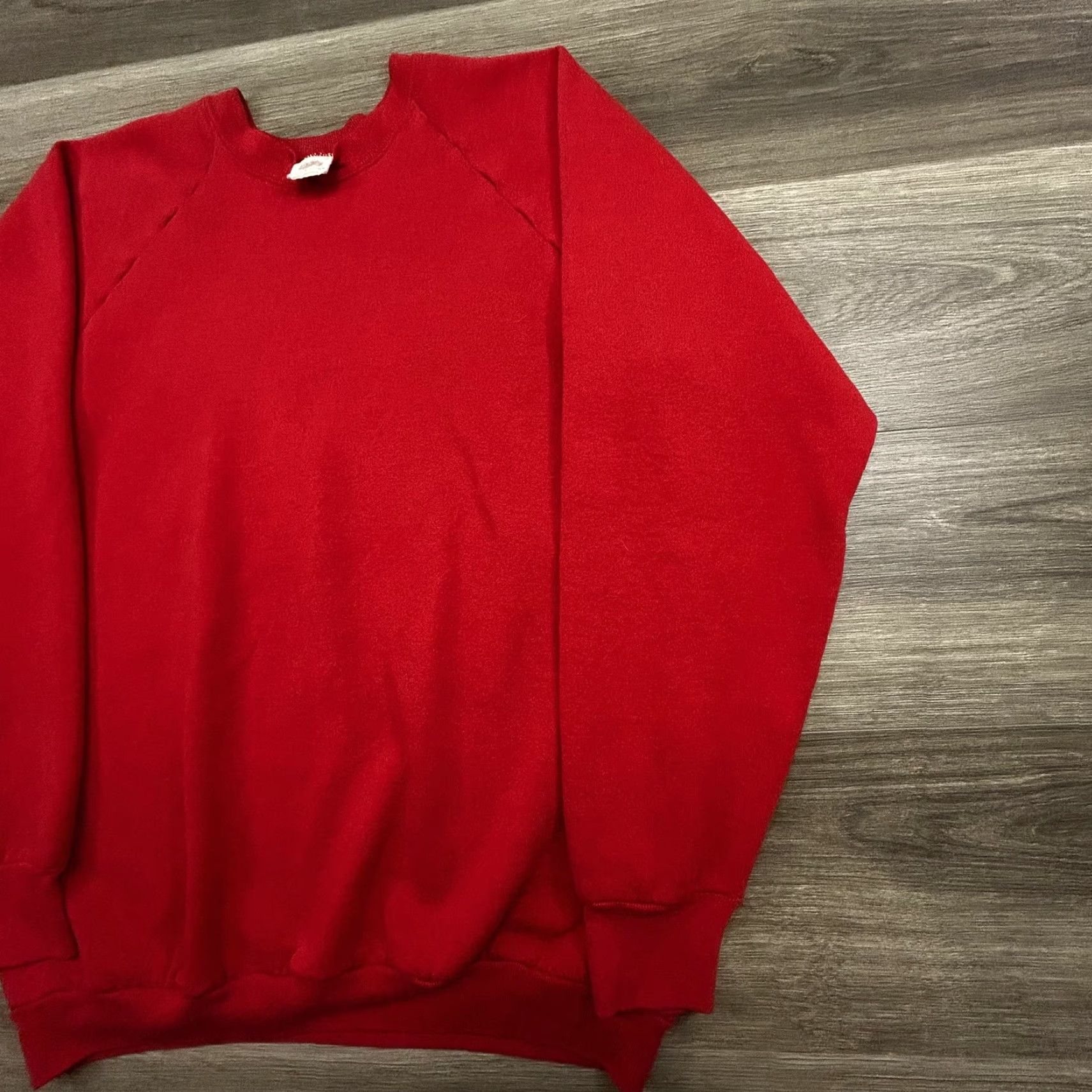 Fruit Of The Loom Vintage Fruit of the Loom Sweatshirt Mens XL Red Raglan Made in USA Size US XL / EU 56 / 4 - 5 Thumbnail