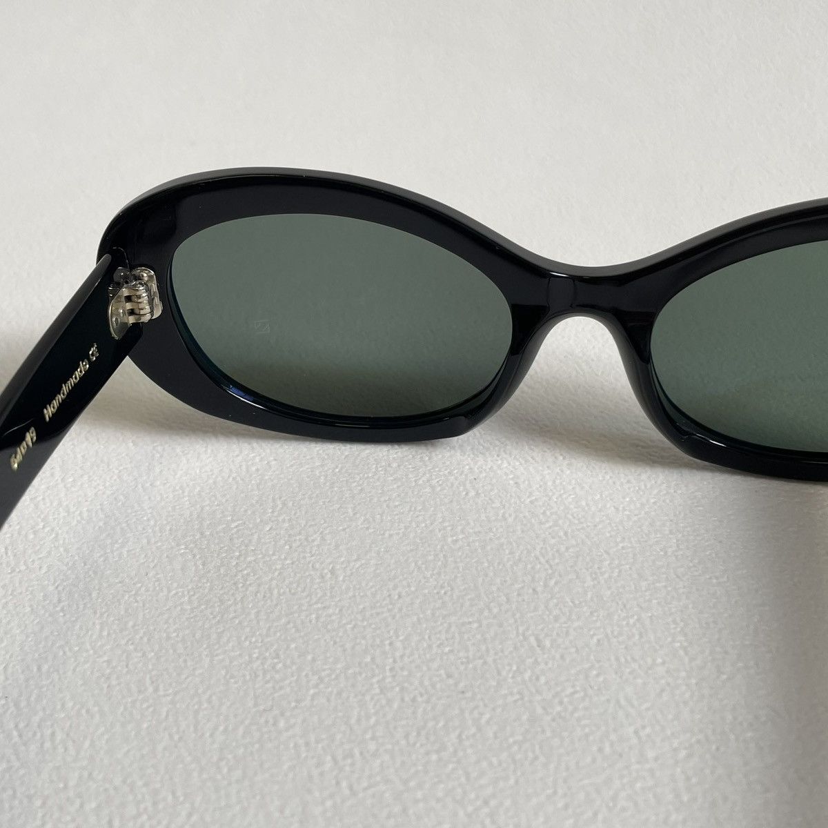 Cutler and Gross 70’s Style Black Oval ‘Cat Eye’ Sunglasses Size ONE SIZE - 11 Thumbnail