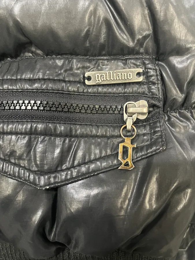John Galliano AW2010 John Galliano Black Puffer Hooded Jacket Size XS / US 0-2 / IT 36-38 - 6 Thumbnail