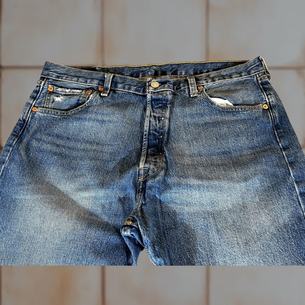 Levi's Levi's 501 '93 Jeans Mens 36x32 Straight Denim Blue Baggy Stretch Casual Adult Mens Straight Leg 501 '93 Vintage? No Size US 36 / EU 52 - 1 Thumbnail