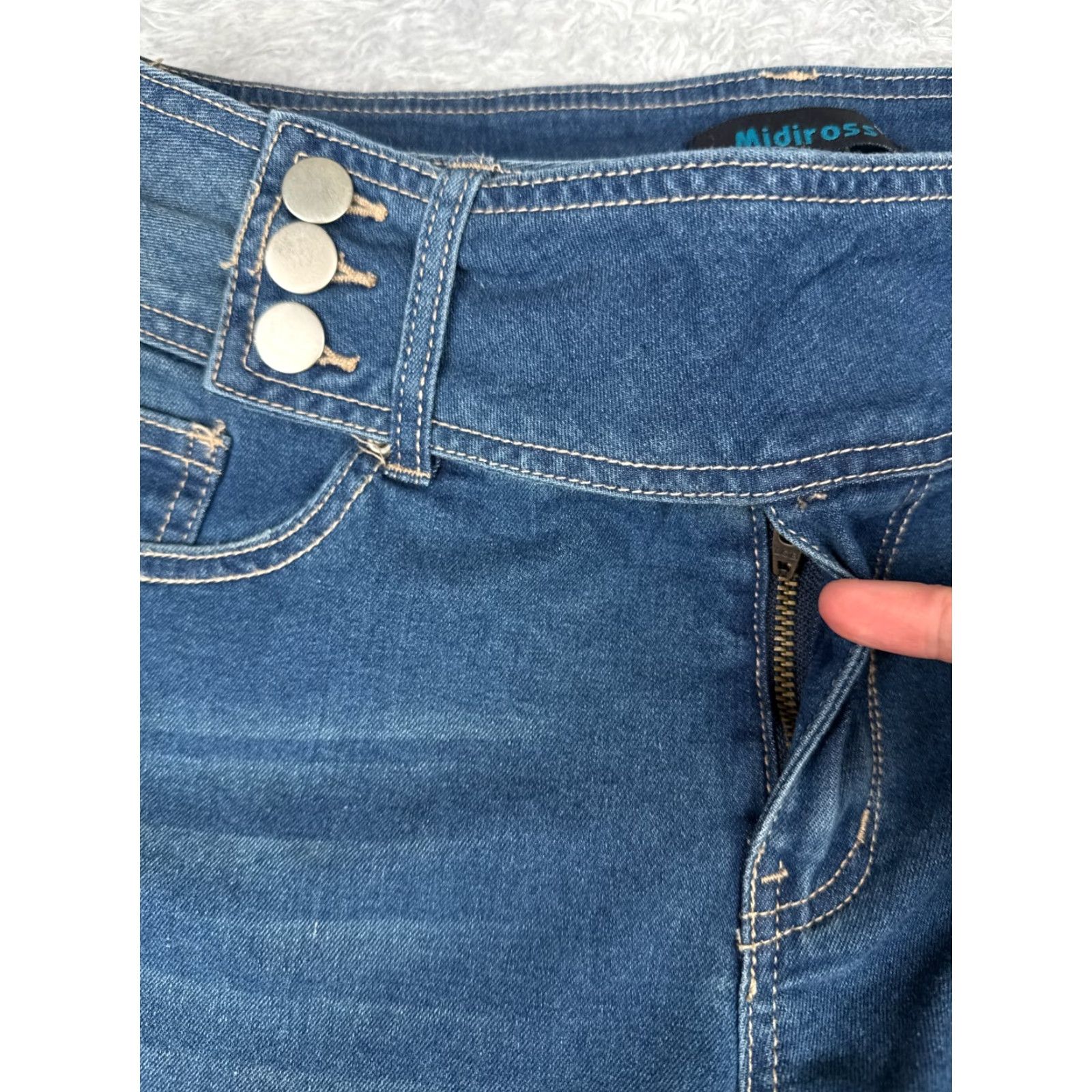 Old Navy Old Navy Jeans Women 31 Blue Denim Flared Mid Rise Cotton Blend 31x31 Midiross Jeans Women 31 Blue Denim Flared Mid Rise Cotton Blend 31x31 Size 24" / US 00 / IT 34 - 5 Thumbnail