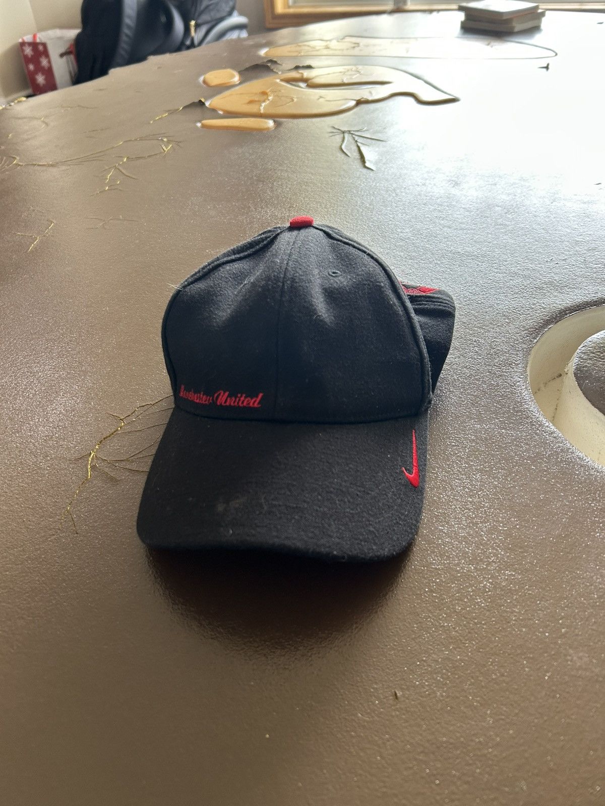 Nike Nike Manchester United Vintage Fitted Hat Black Size ONE SIZE - 1 Thumbnail