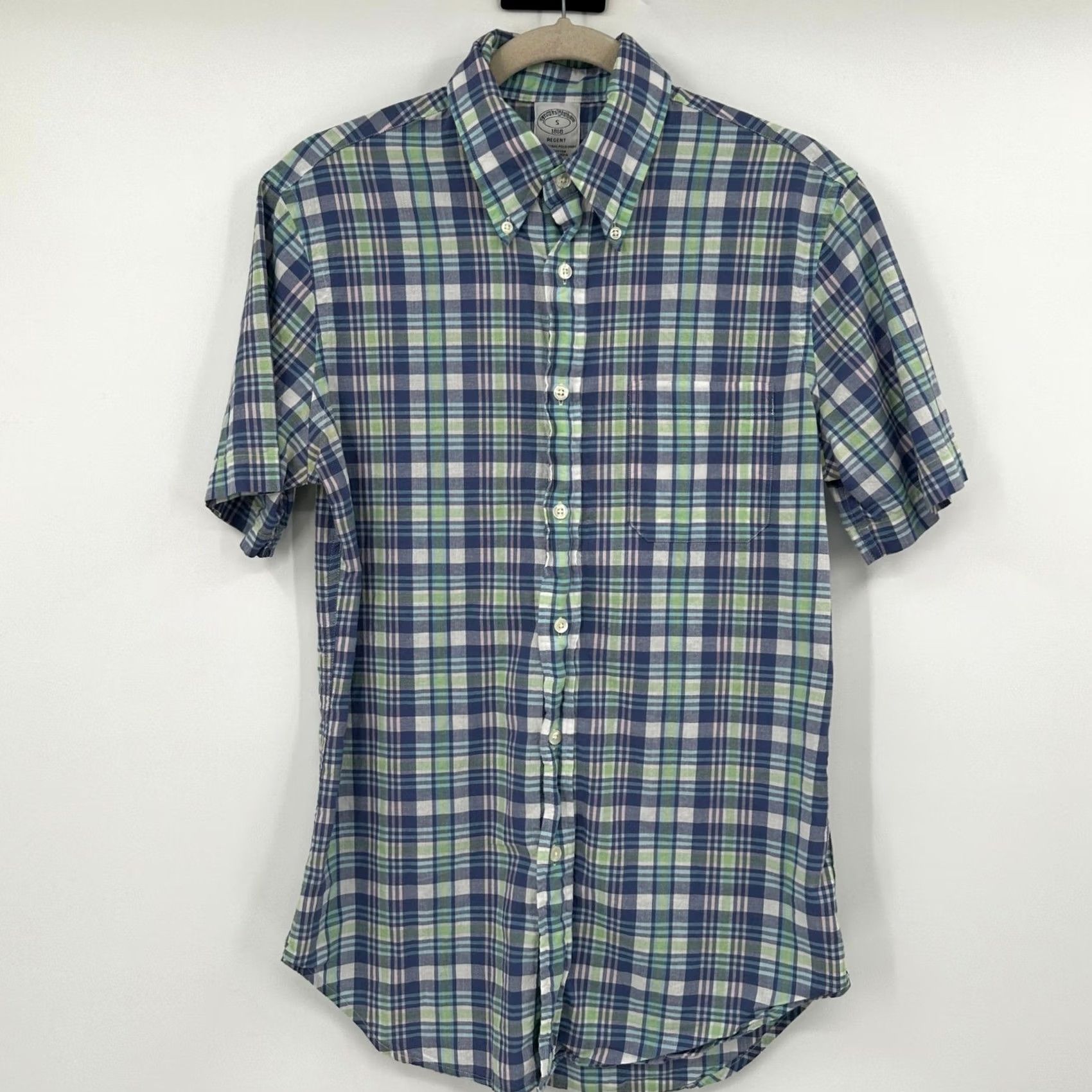Brooks Brothers Brooks Brothers Regent Short Sleeve Plaid Button-Down Shirt Men Size S Size US S / EU 44-46 / 1 - 3 Thumbnail