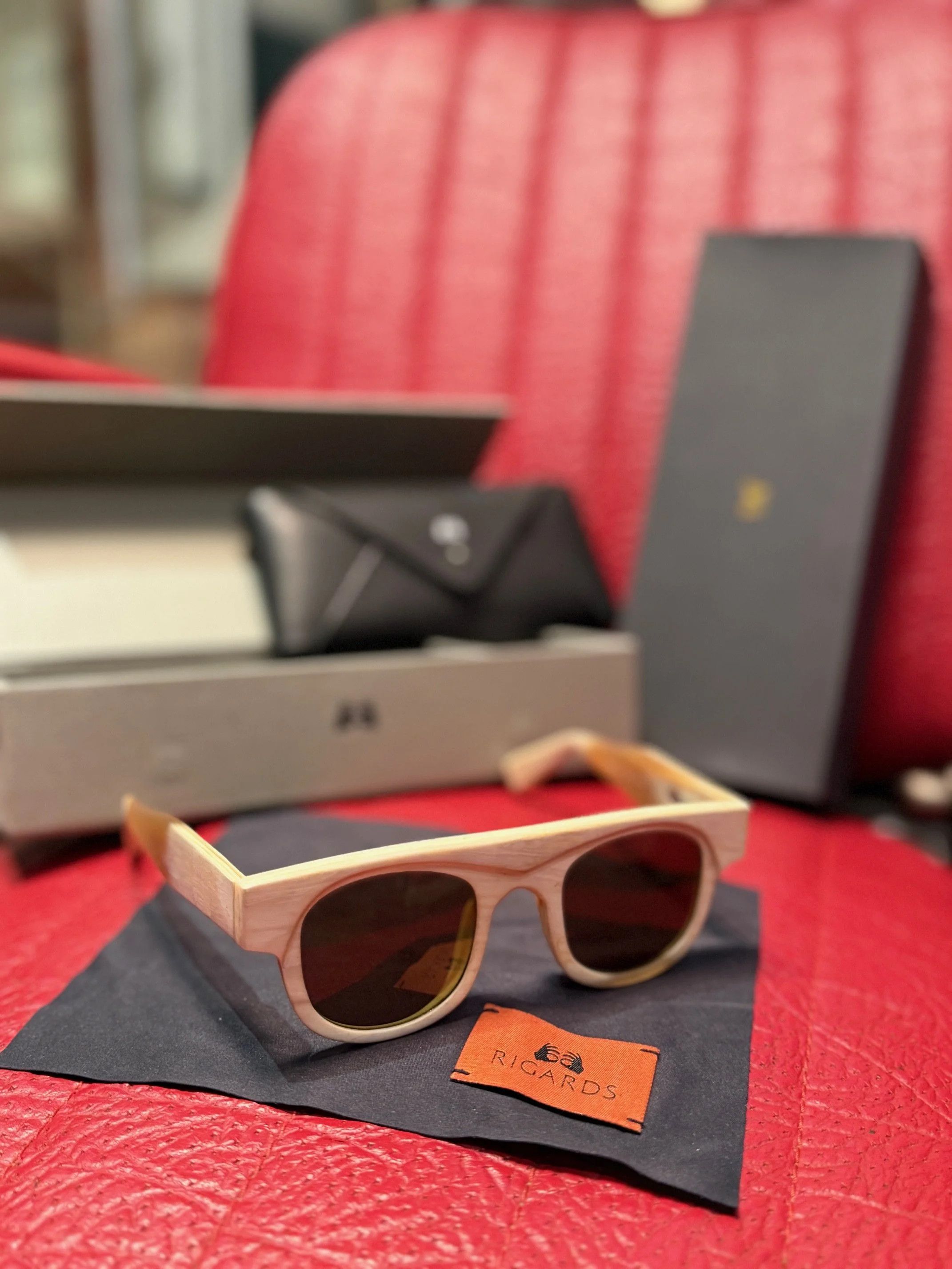Rigards Rigards Limited Edition Genuine Horn Sunglasses Size ONE SIZE - 1 Thumbnail