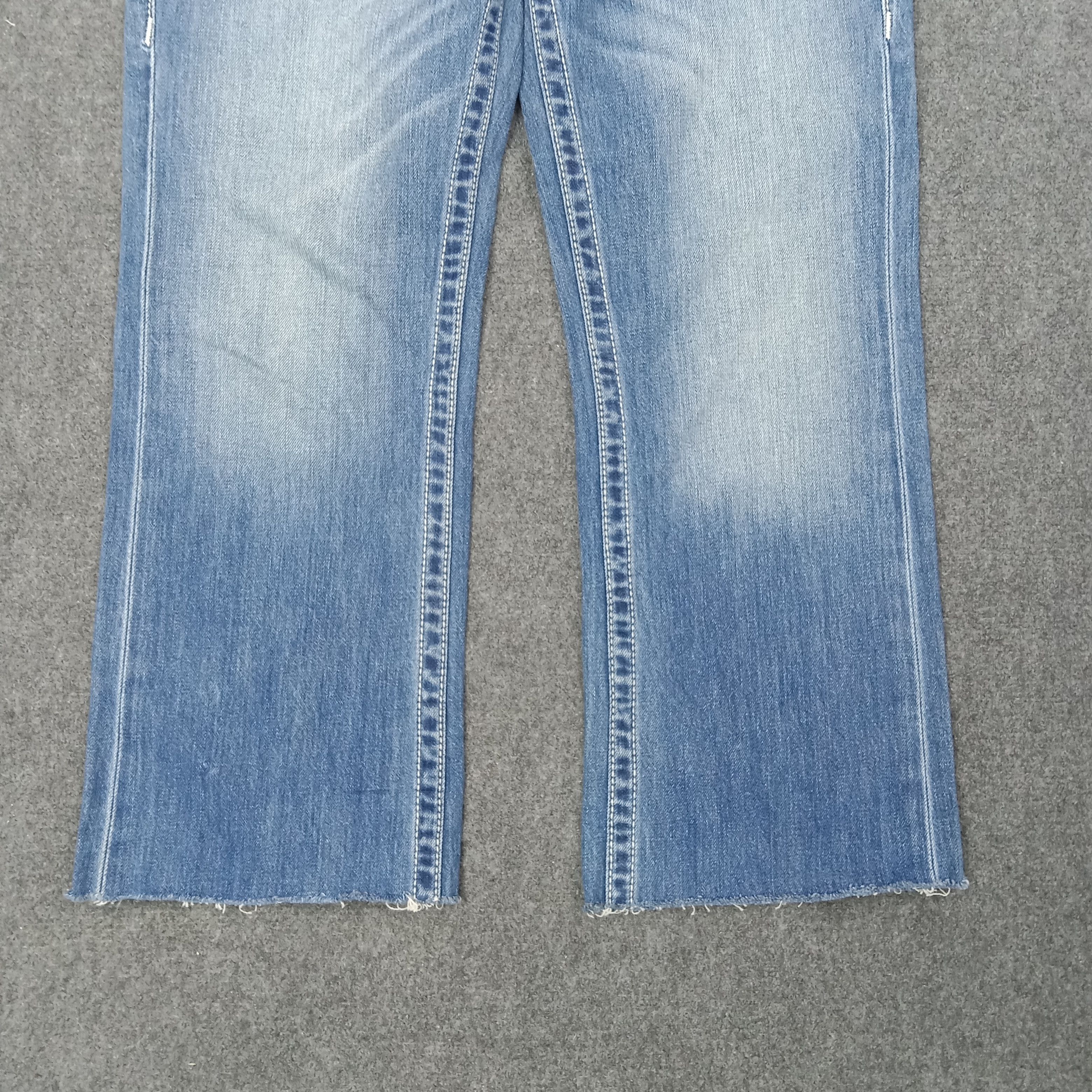 True Religion True Religion American Bootcut Denim Jeans C258N23 Size US 33 - 8 Thumbnail