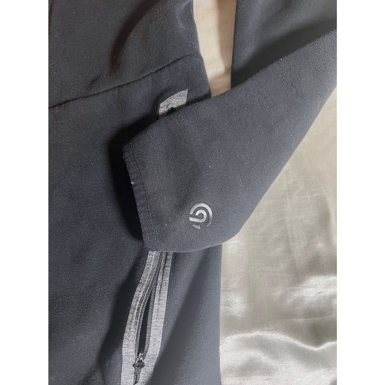 Champion × Vintage Vintage champion Tech jacket Size US S / EU 44-46 / 1 - 2 Thumbnail
