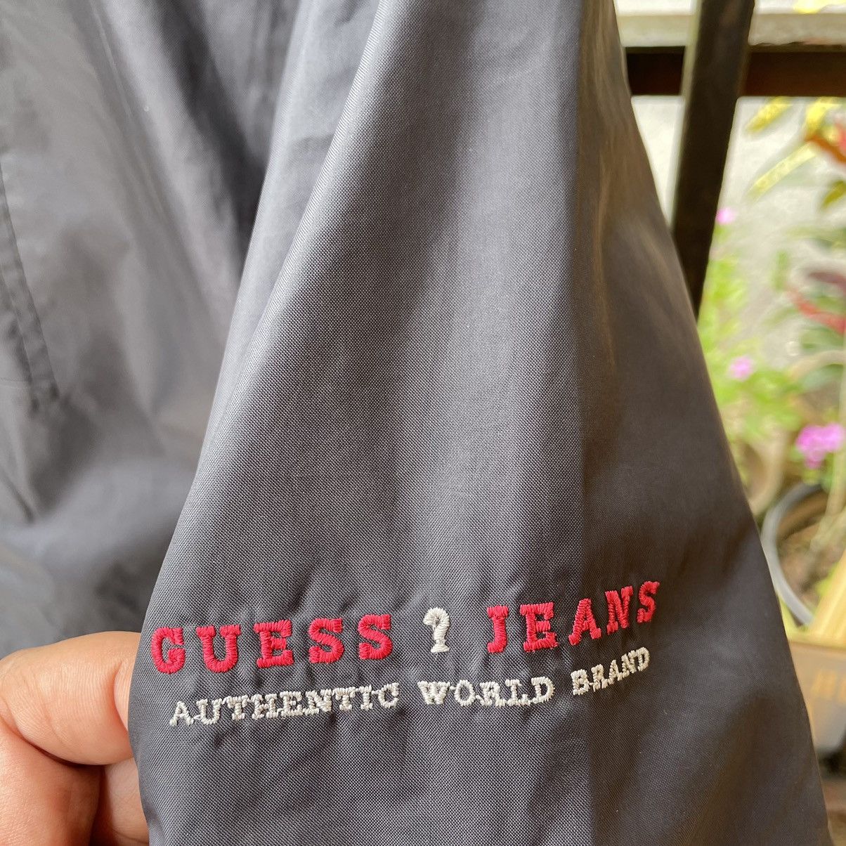 Guess × Vintage 🔥Vintage 90s Guess Full Zipper Puffer Light Jacket Size US M / EU 48-50 / 2 - 7 Thumbnail