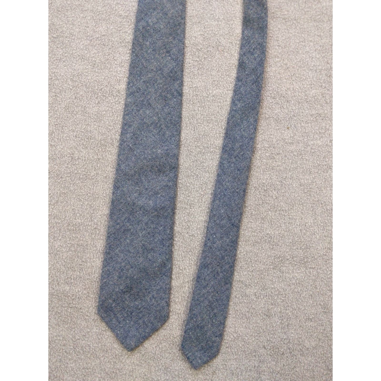 Pendleton VINTAGE Pendleton Tie Mens Wool Necktie Made in USA Blue Solid 57in 3in Width Wool Classic Formal Retro Business Mens Size ONE SIZE - 2 Thumbnail