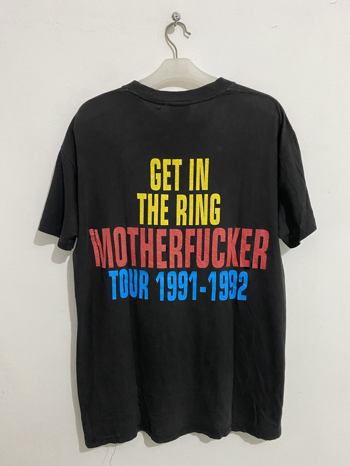 Vintage Vintage Guns n Roses get in the ring motherfucker shirt Size US L / EU 52-54 / 3 - 3 Thumbnail