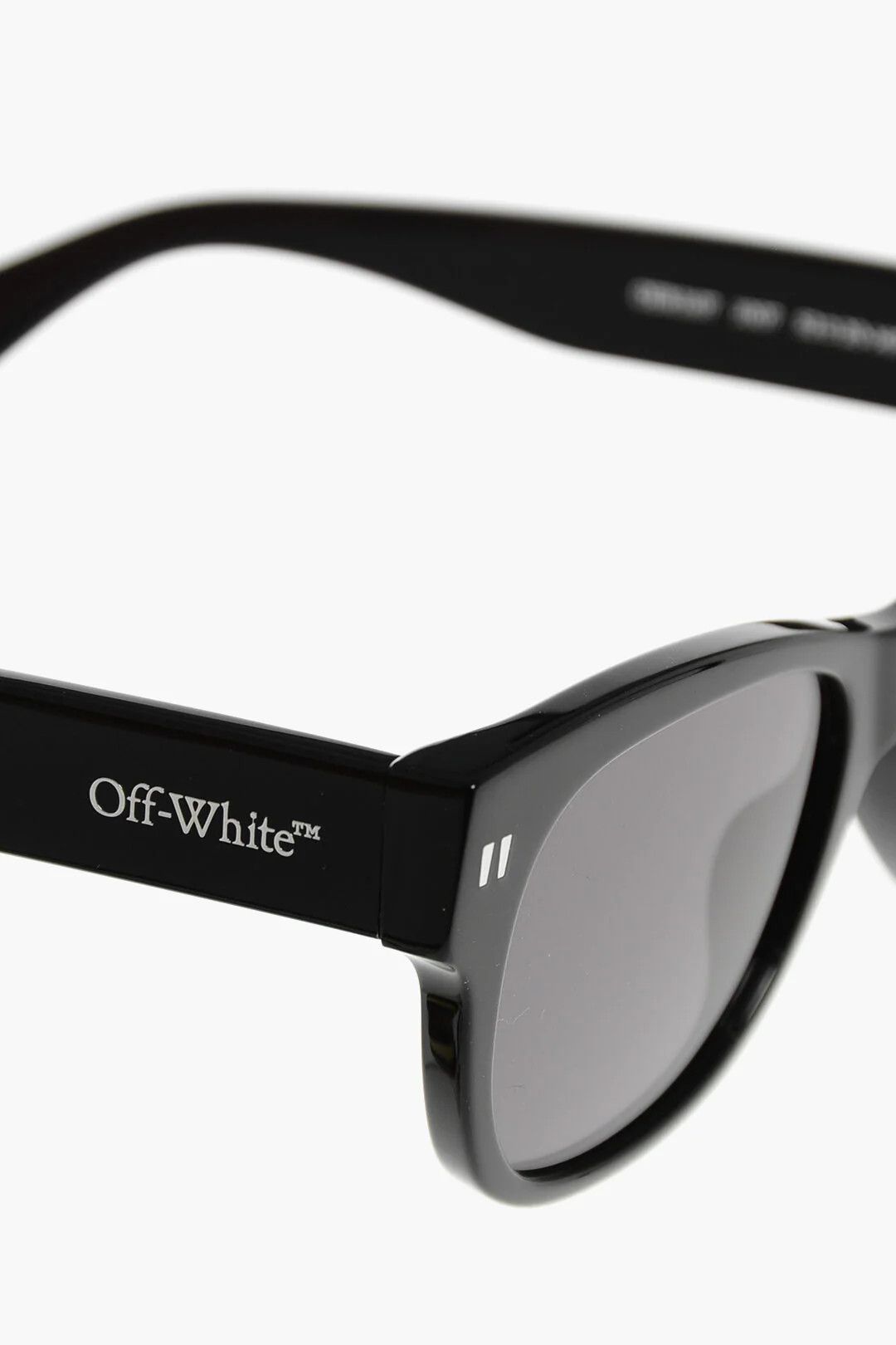 Off-White og1mm0426 Size: OS / Round Sunglasses in Black Size ONE SIZE - 4 Thumbnail