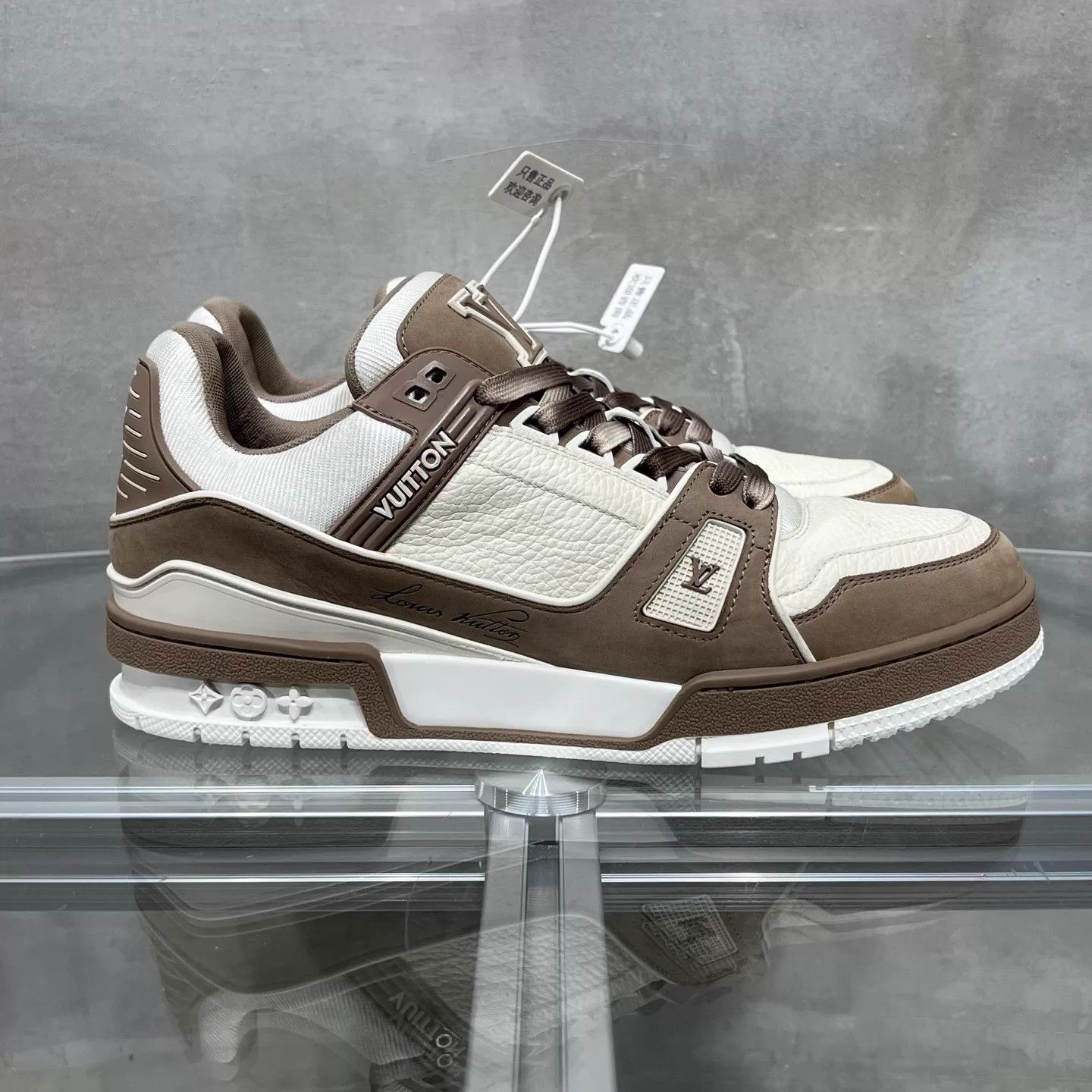 Louis Vuitton LV Trainer Taupe Gradient UK7.5 Original Box Size US 8.5 / EU 41-42 - 4 Thumbnail