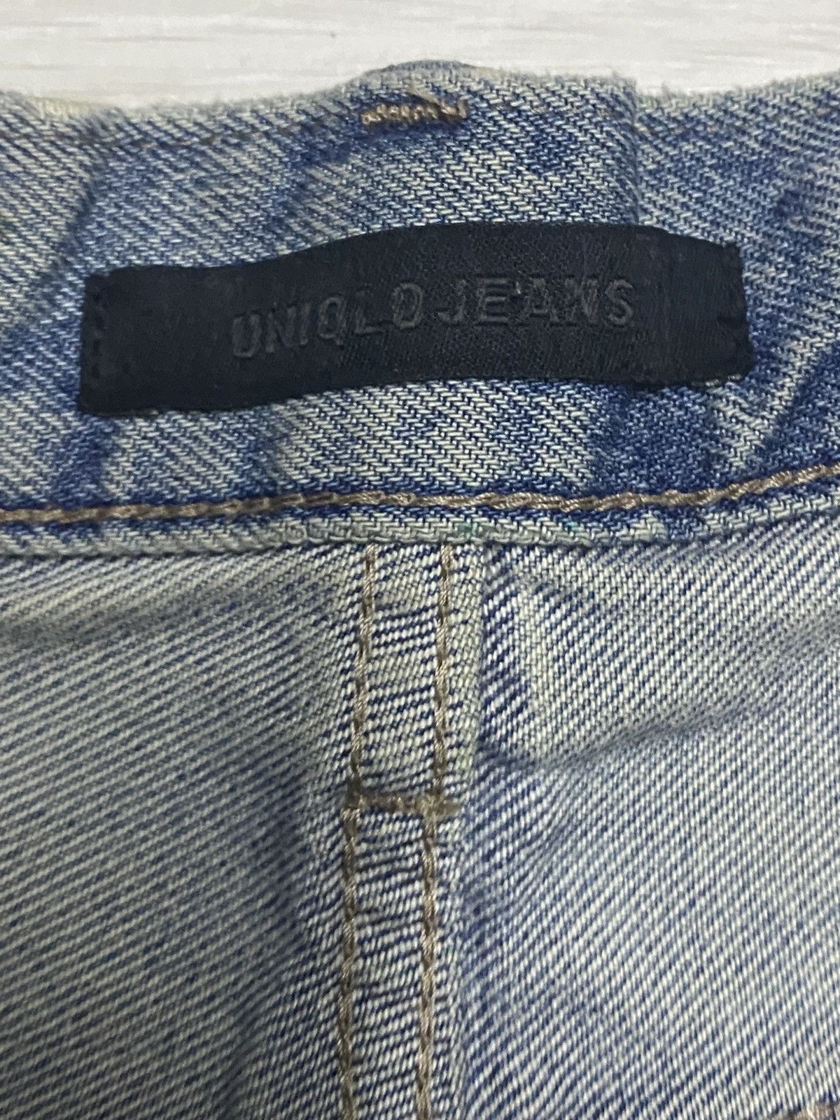Uniqlo Vintage Japanese Uniqlo Grunge Distressed Tappered Leg Jeans Size US 34 / EU 50 - 21 Thumbnail