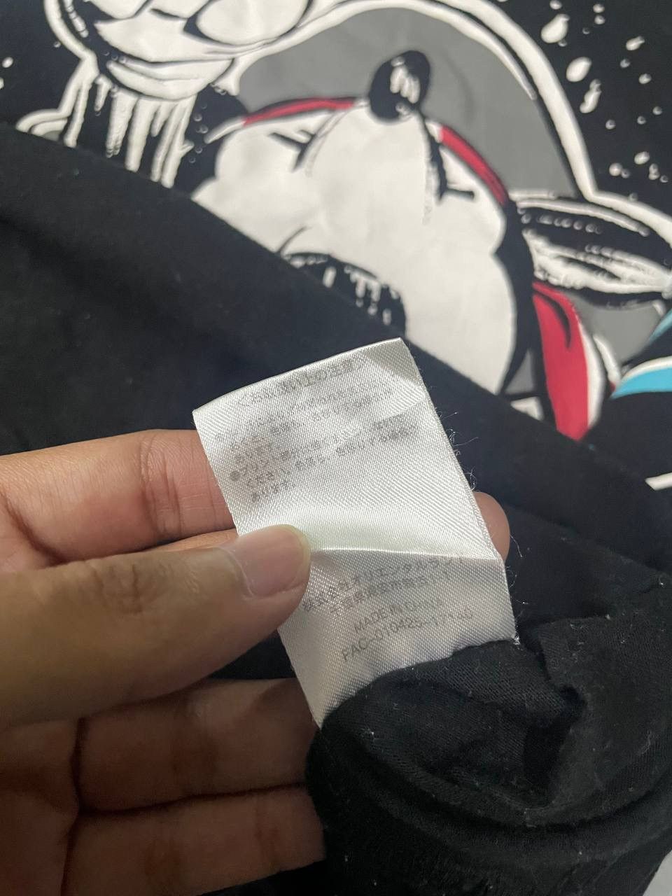 Disney Y2K DISNEY TOKYO RARE🎌 Size US XL / EU 56 / 4 - 6 Thumbnail