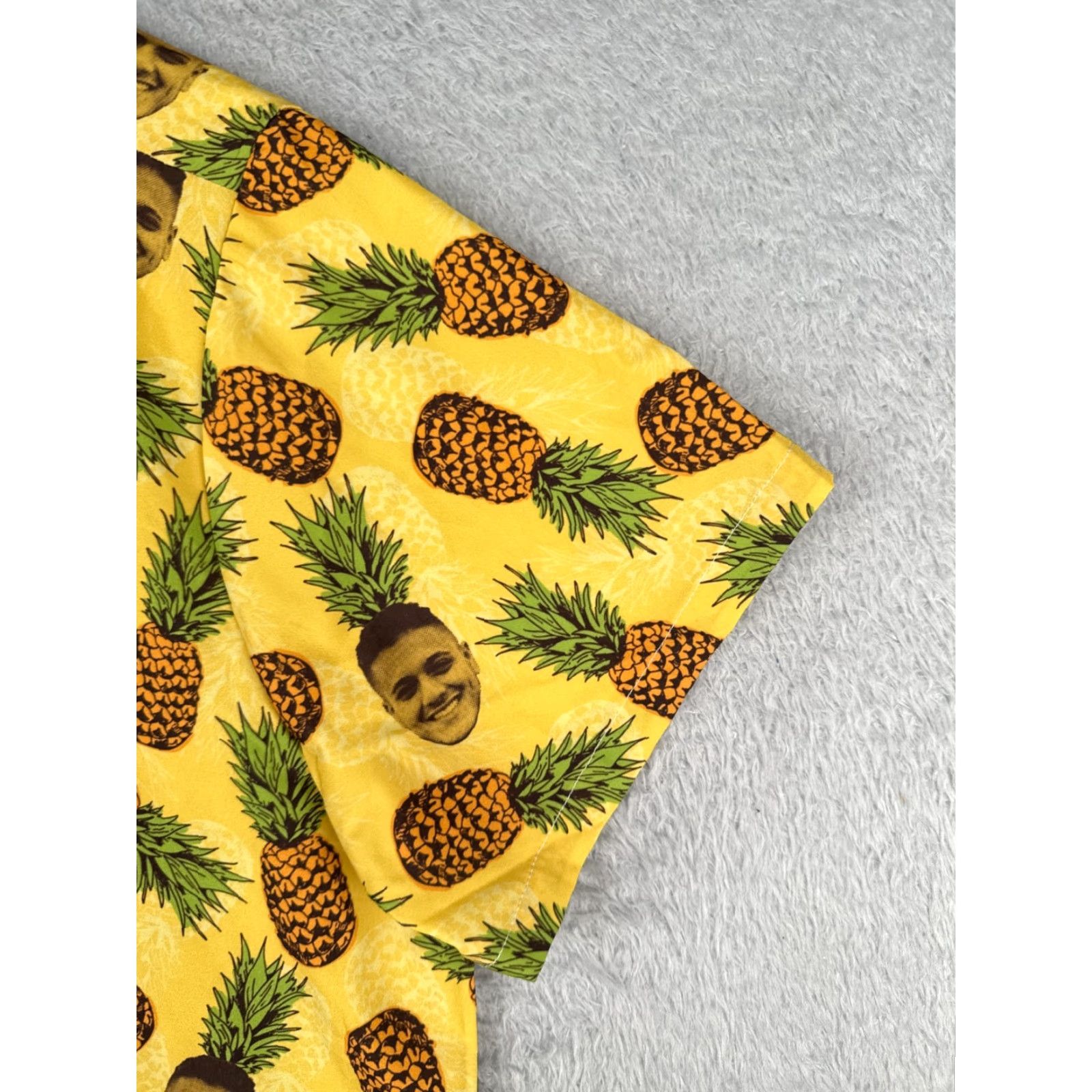 Vintage Lgnd Shirt Men 2XL XXL Yellow Pineapples Faces AOP Hawaiian Cotton Blend Polyester Blend Button-Up Casual Size US XXL / EU 58 / 5 - 2 Thumbnail