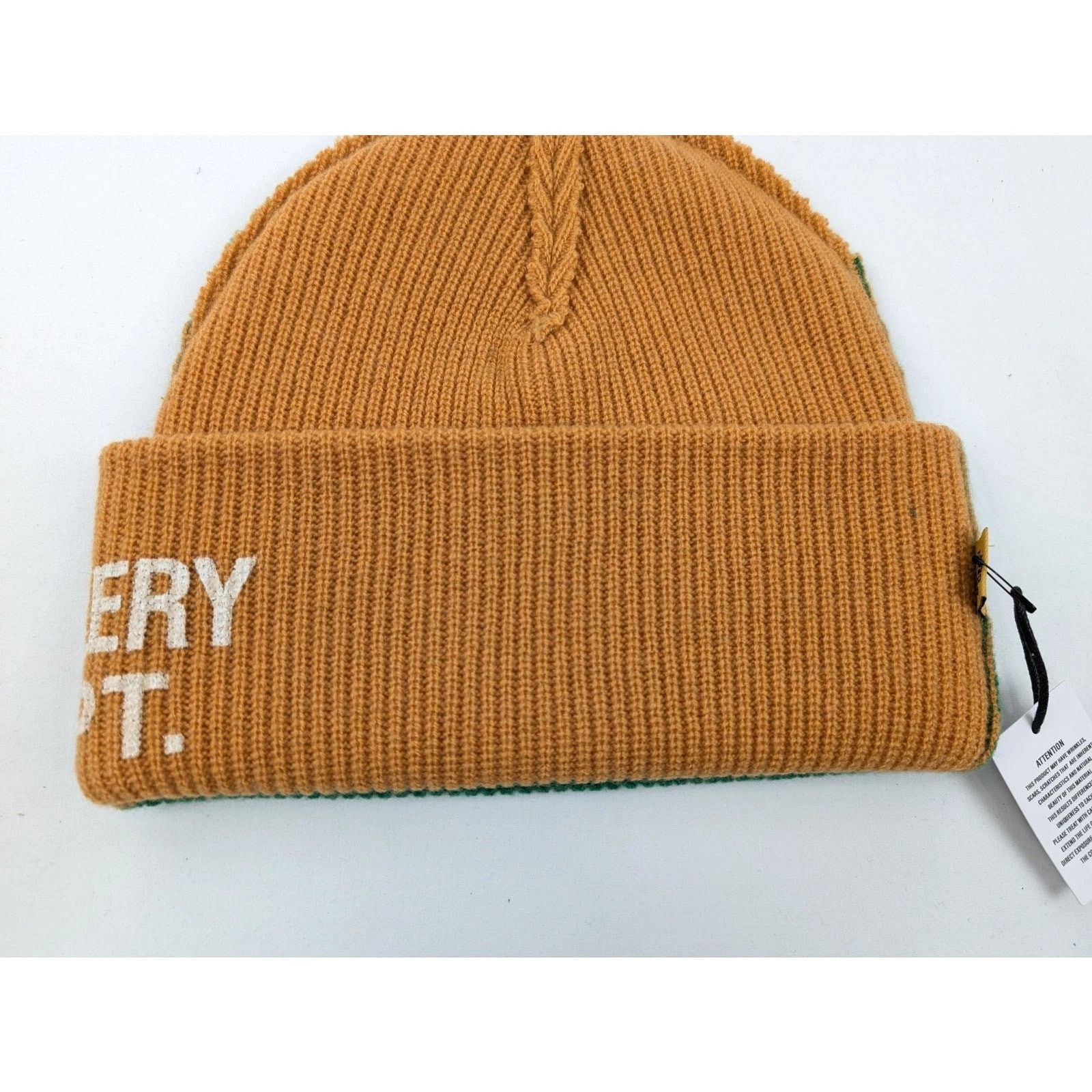 Gallery Dept. o1rshd1 Q:+207 / Size: OS / Beanie Cap / Hat in Green/Orange Size ONE SIZE - 6 Thumbnail