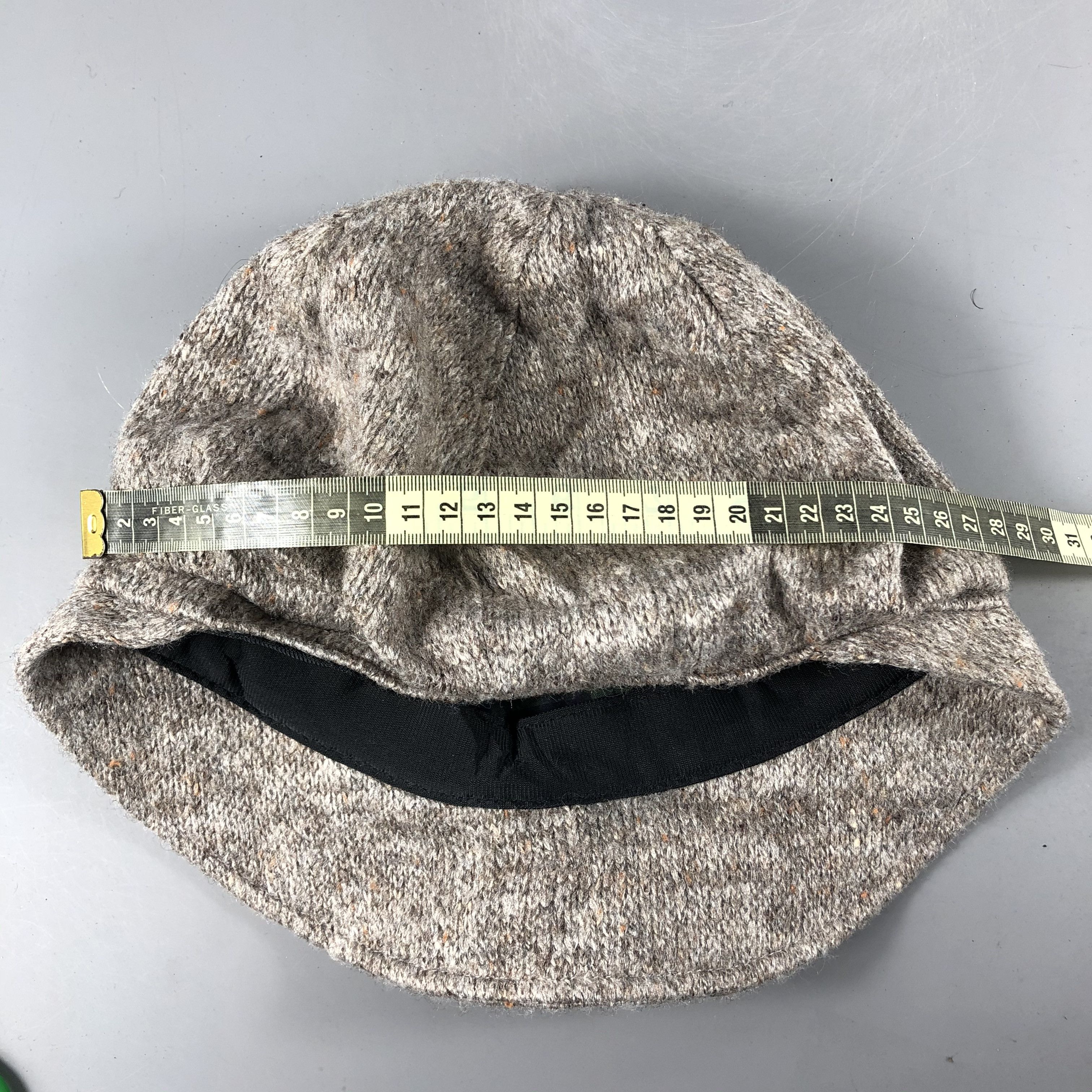Vintage Cat In The Closet visor Beanie Snow Hat Snow Cap -D1312 Size ONE SIZE - 3 Thumbnail