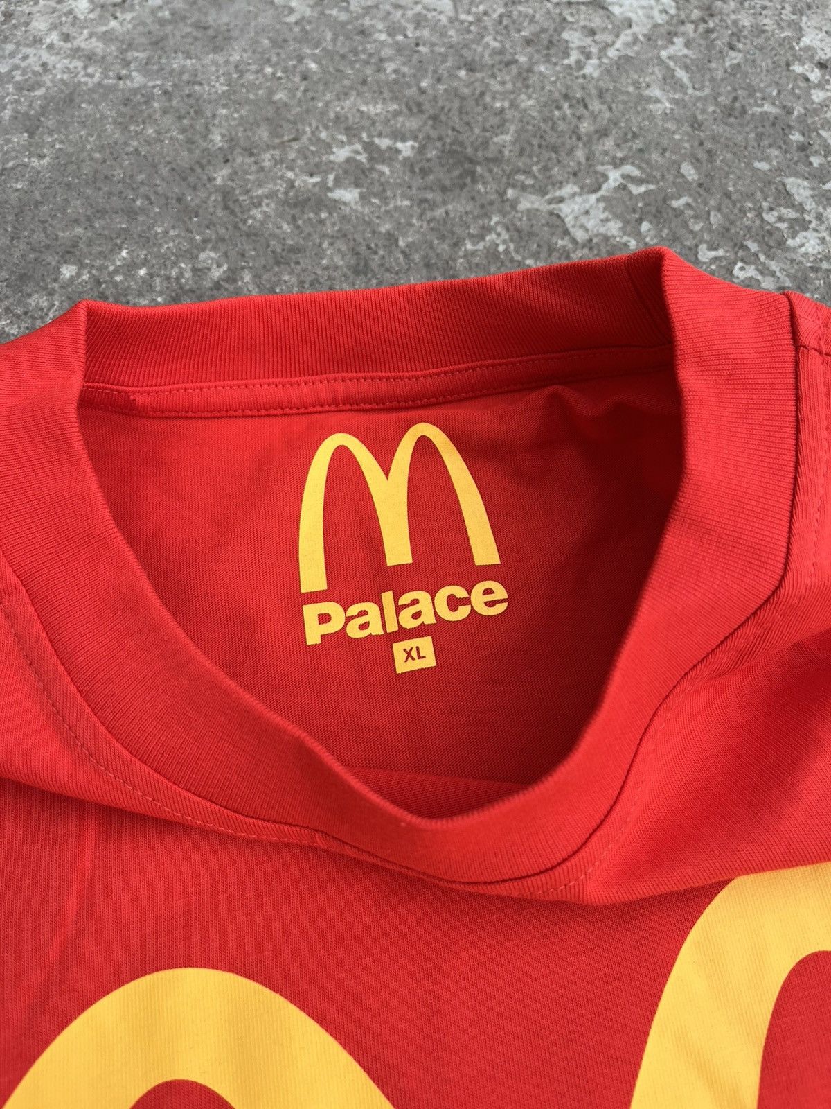 Palace 🍔PALACE X MCDONALD’s LIMITED EDITION BIG LOGO RED TEE Size US XL / EU 56 / 4 - 3 Thumbnail