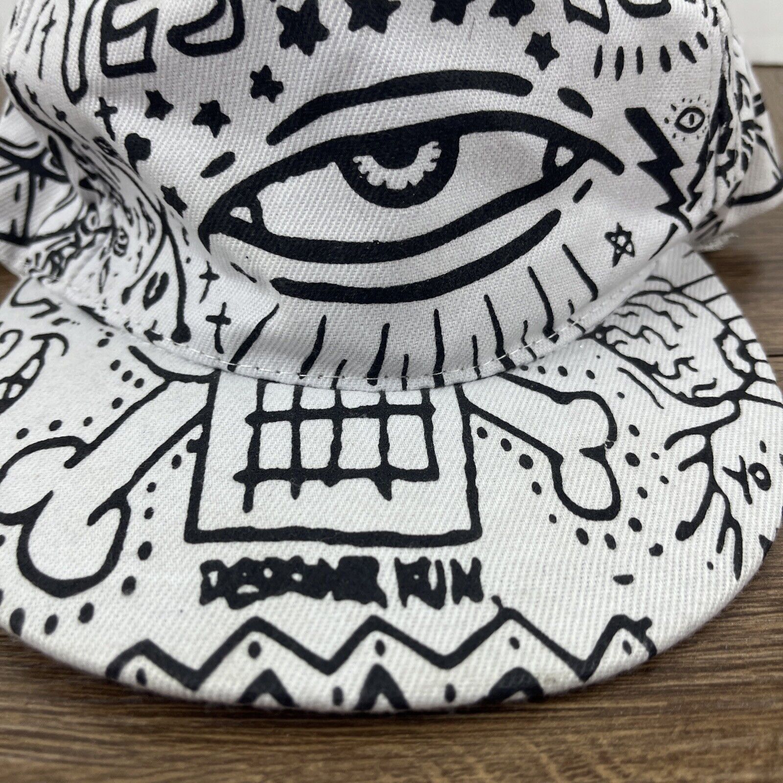 Other Eye Hat Run Eye White Hat Adjustable Adult Size Hat White Ca Size ONE SIZE - 6 Thumbnail