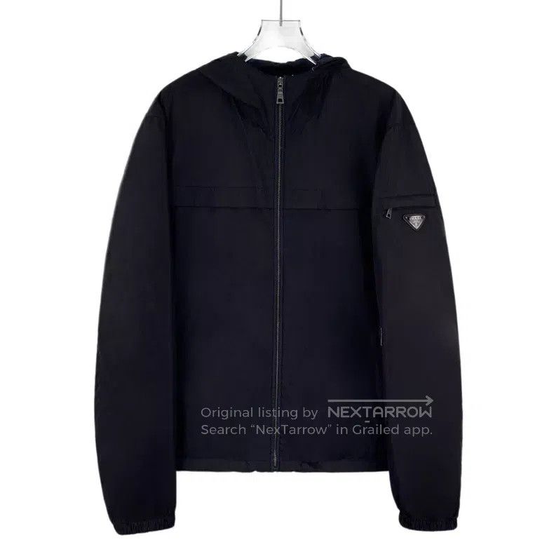 Prada Prada Black triangle hooded zipper long-sleeved jacket Size US L / EU 52-54 / 3 - 1 Thumbnail