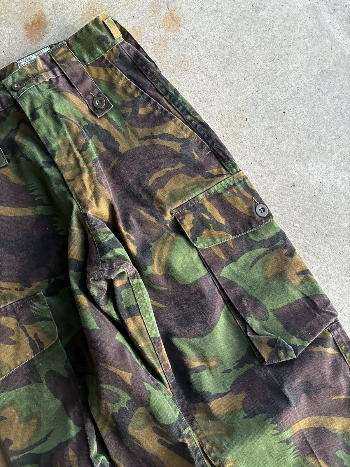 Vintage Crazy Woodland Camo US Military Baggy Wide Leg Cargo Pants Size US 26 / EU 42 - 5 Thumbnail